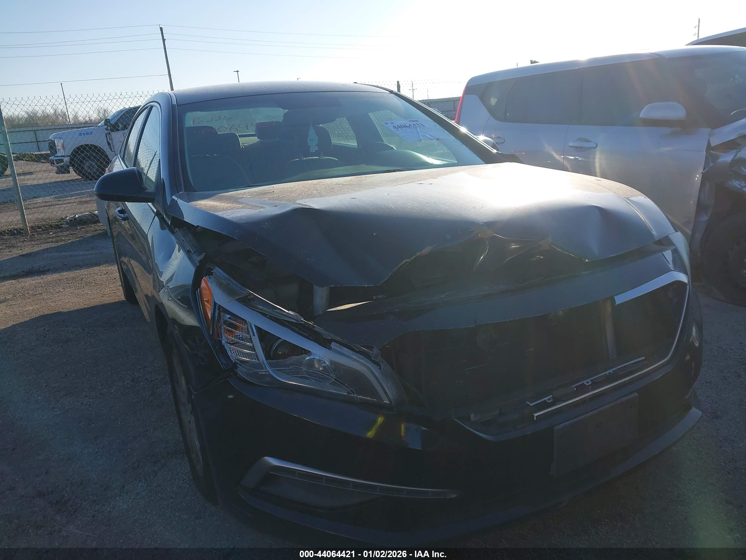HYUNDAI SONATA image 6