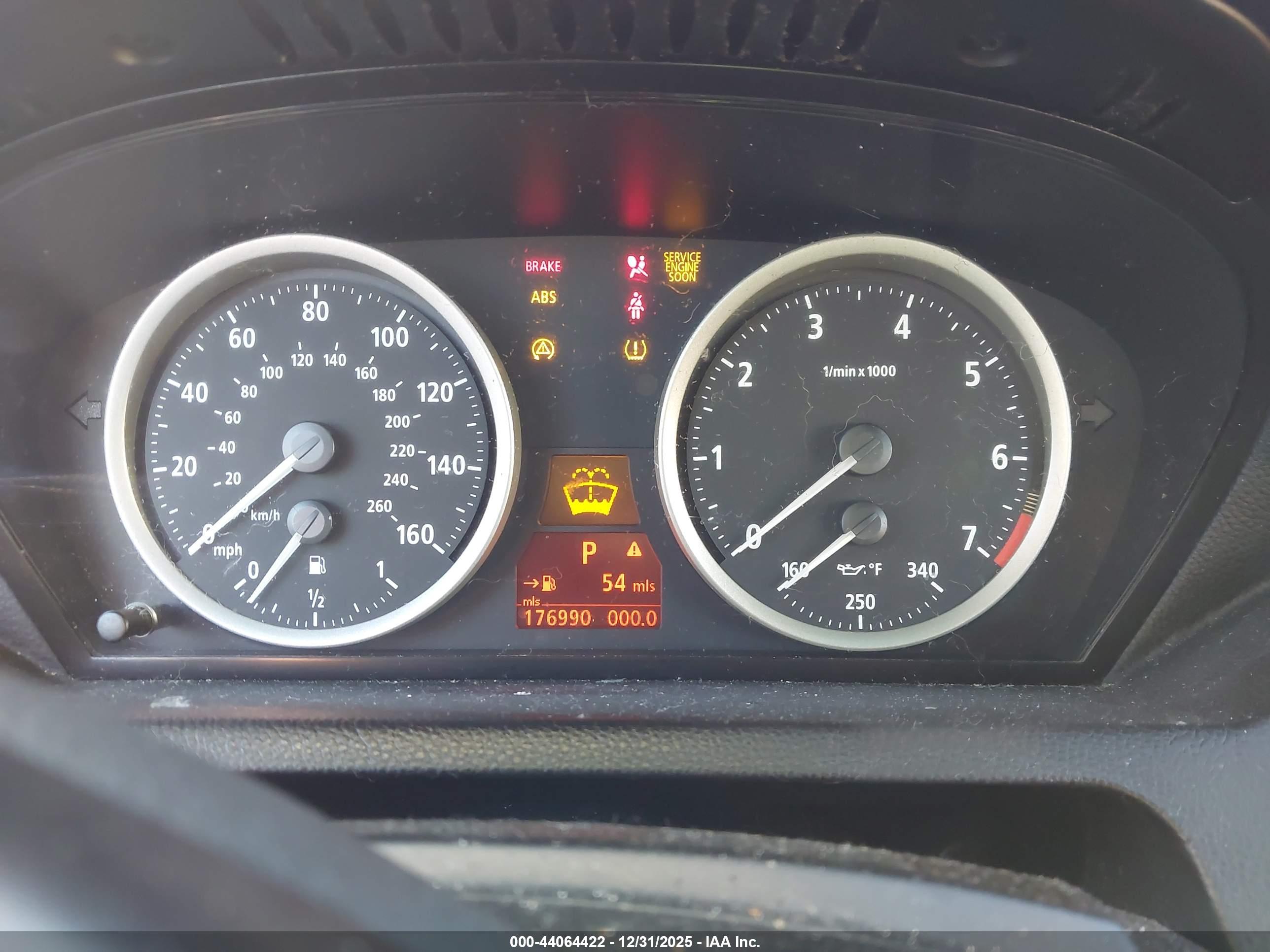 BMW 650I image 7