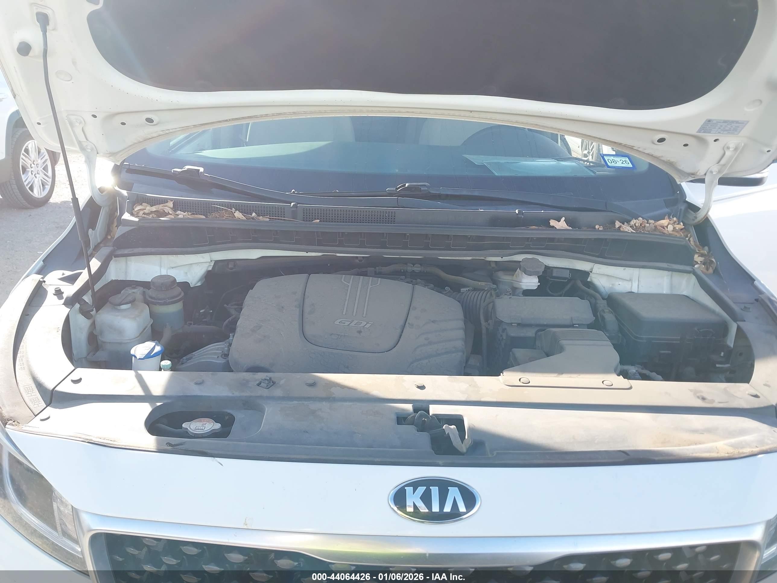 KIA SEDONA image 10