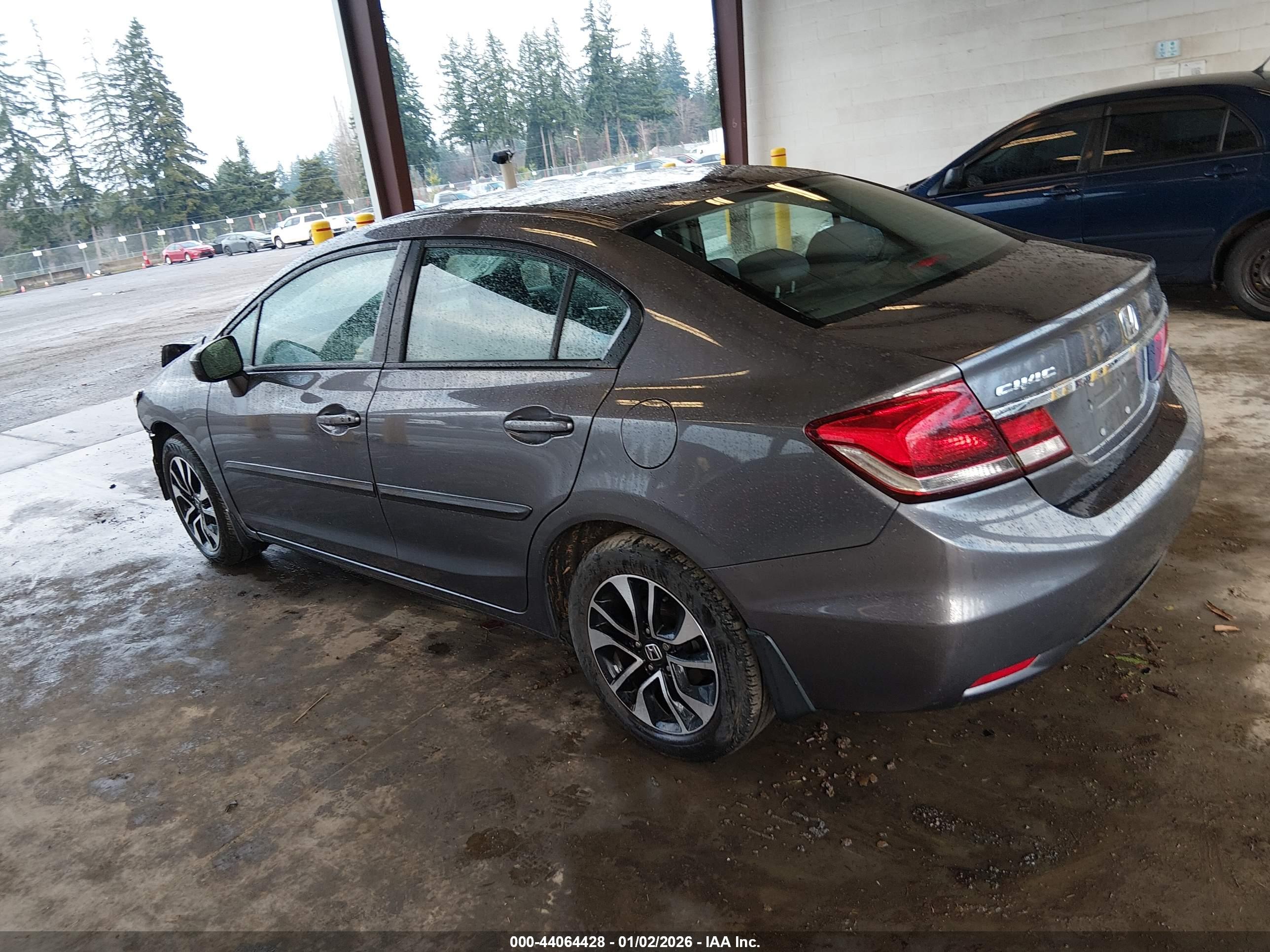 HONDA CIVIC image 3
