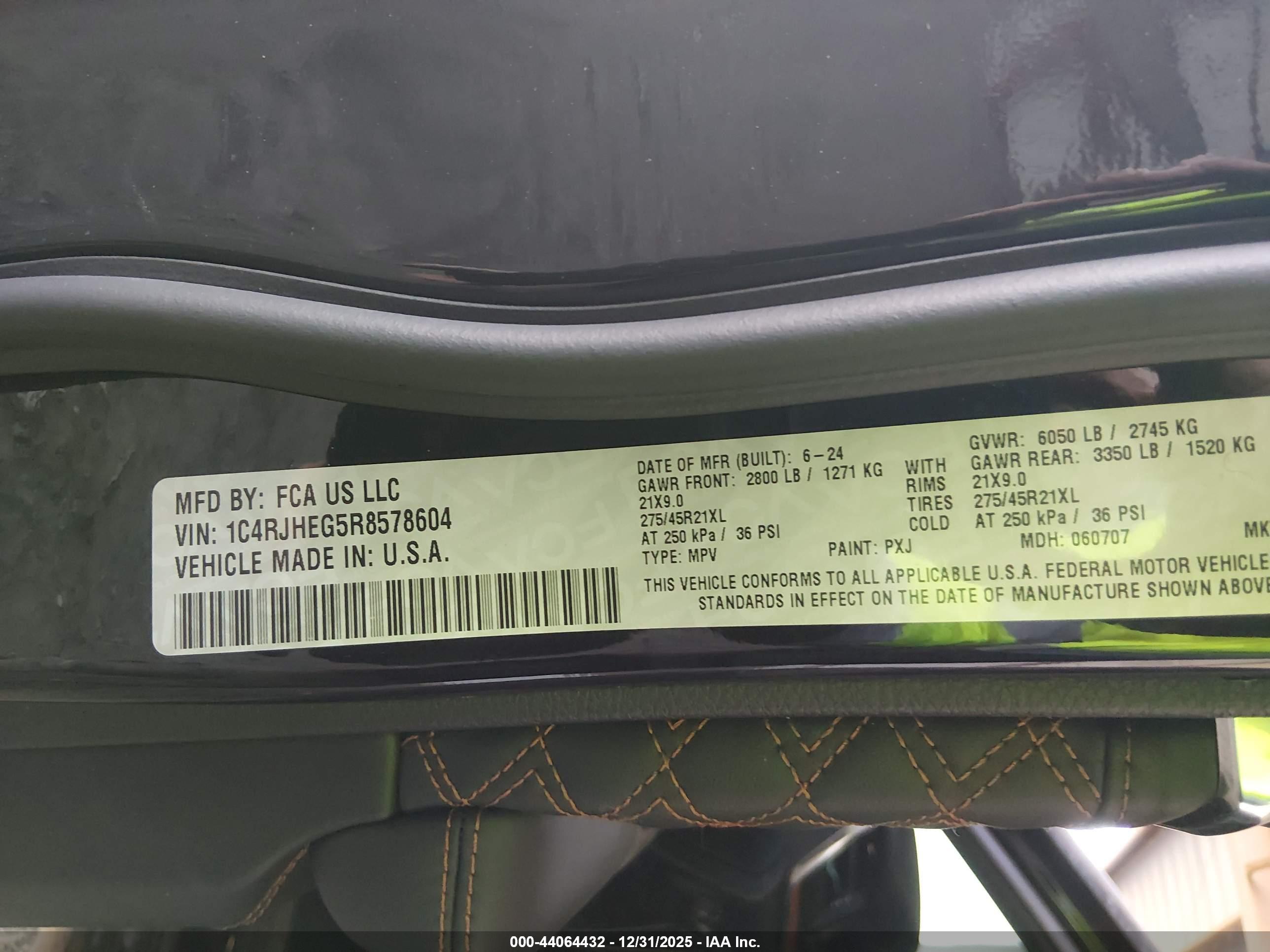JEEP GRAND image 9