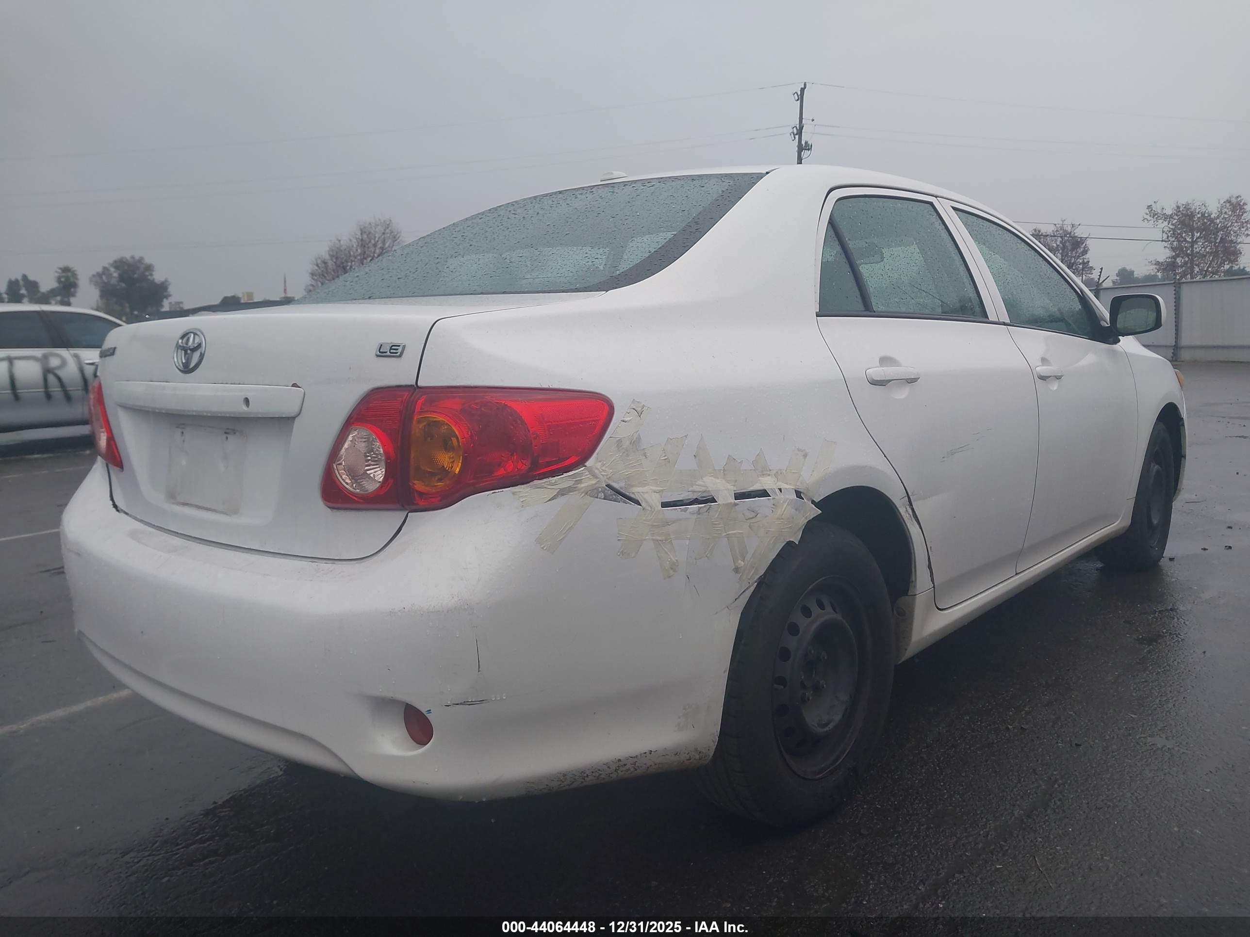 TOYOTA COROLLA image 4