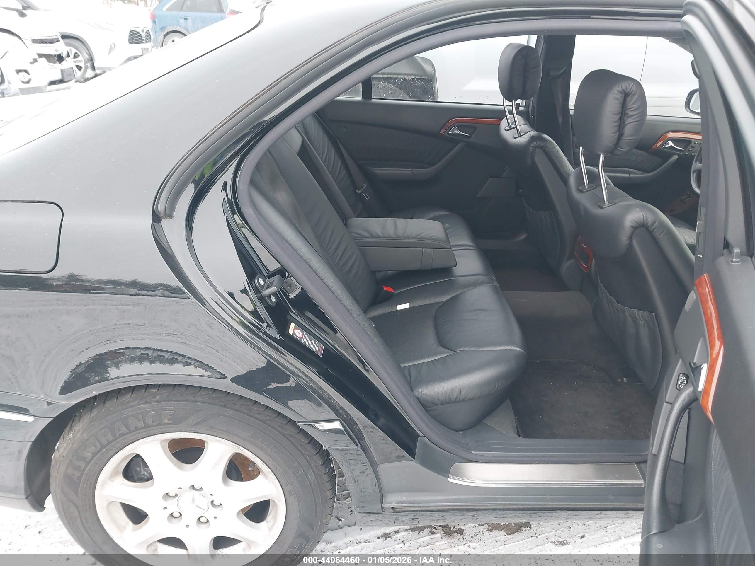 MERCEDES-BENZ S image 8