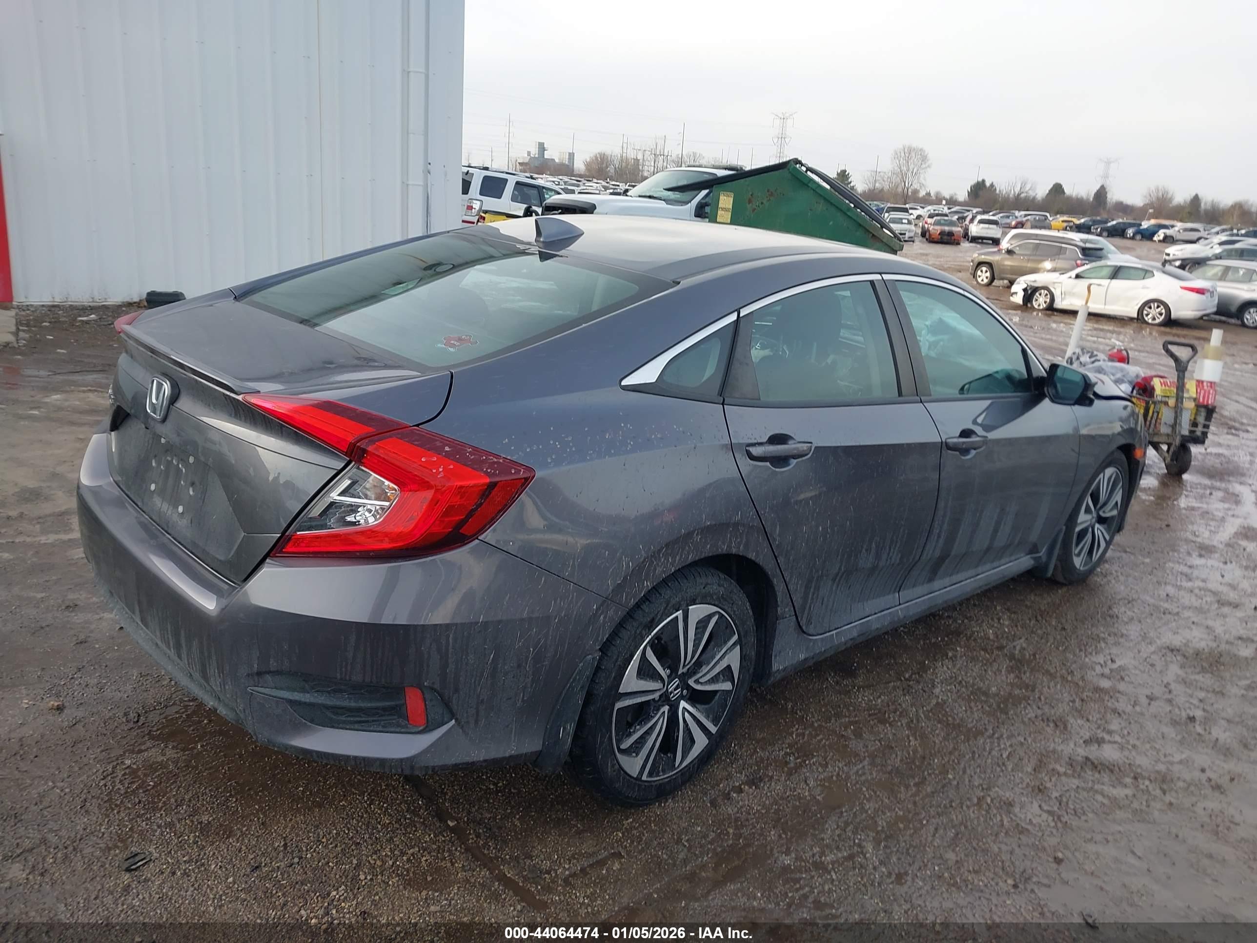 HONDA CIVIC image 4