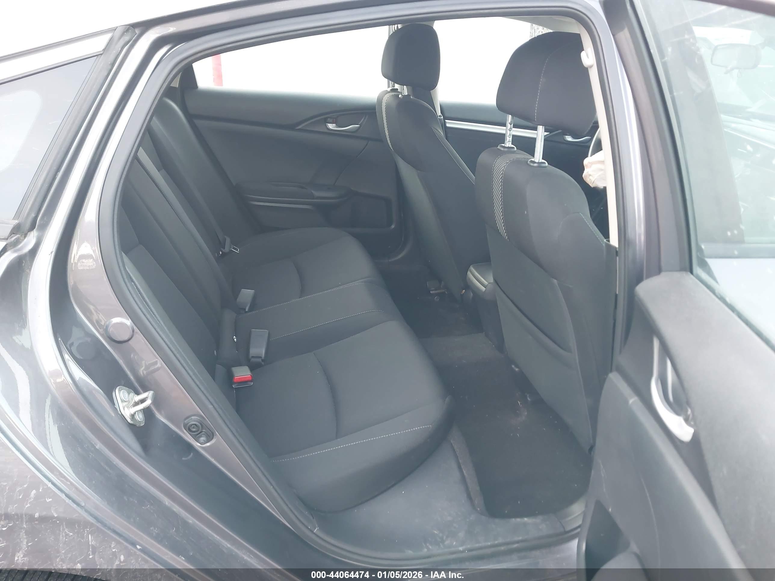HONDA CIVIC image 8