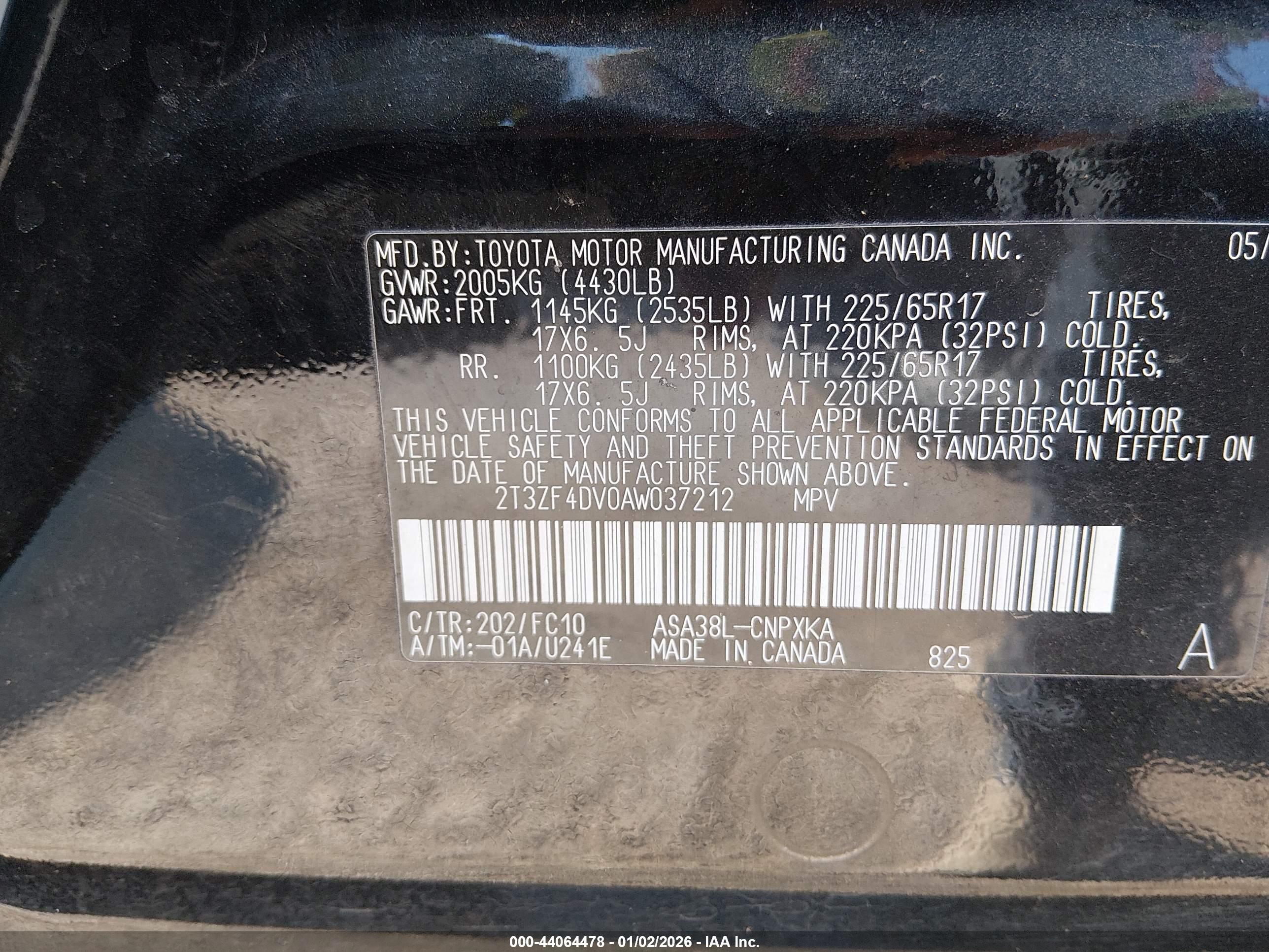 TOYOTA RAV4 image 9
