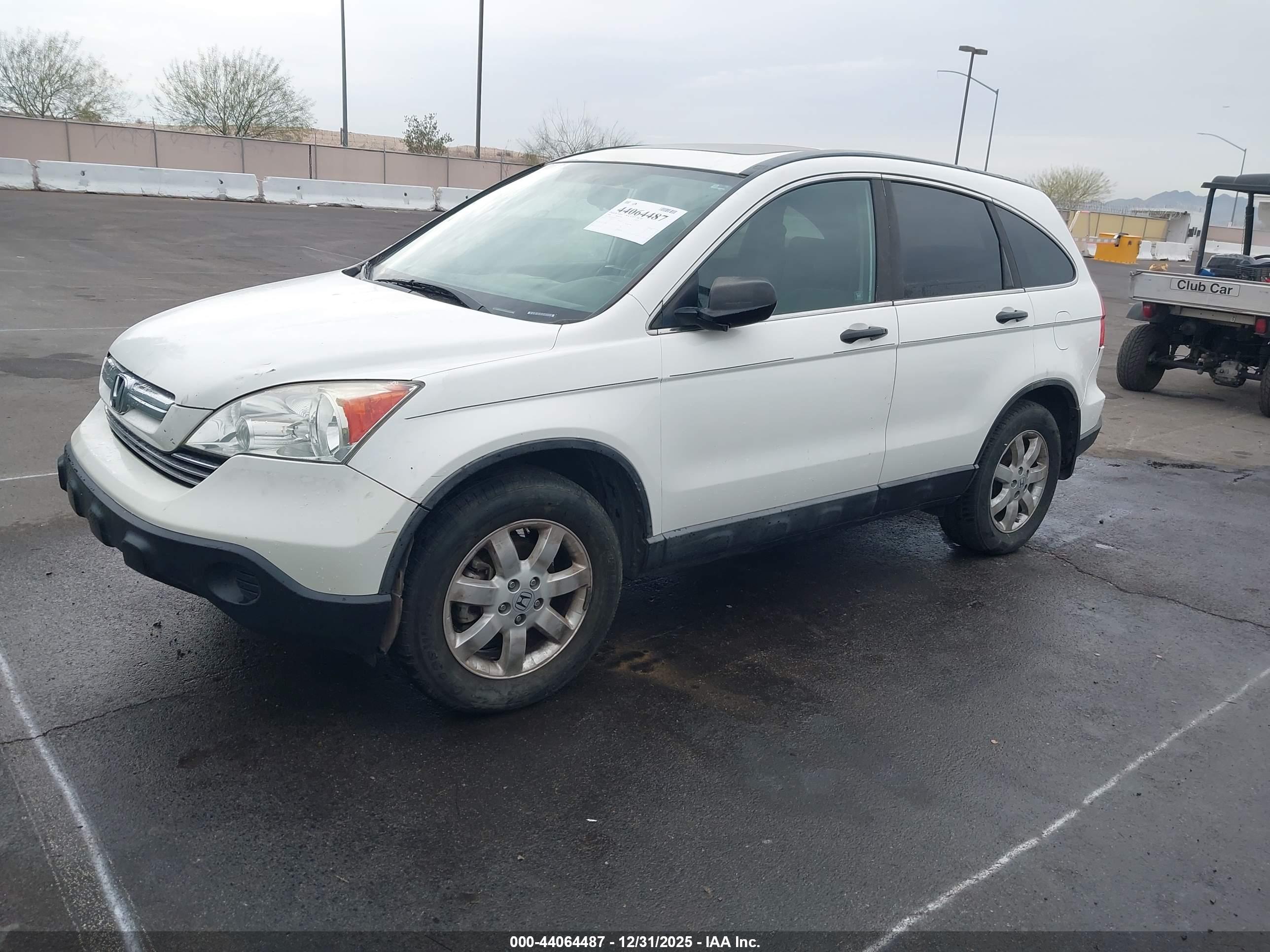 HONDA CR-V image 2