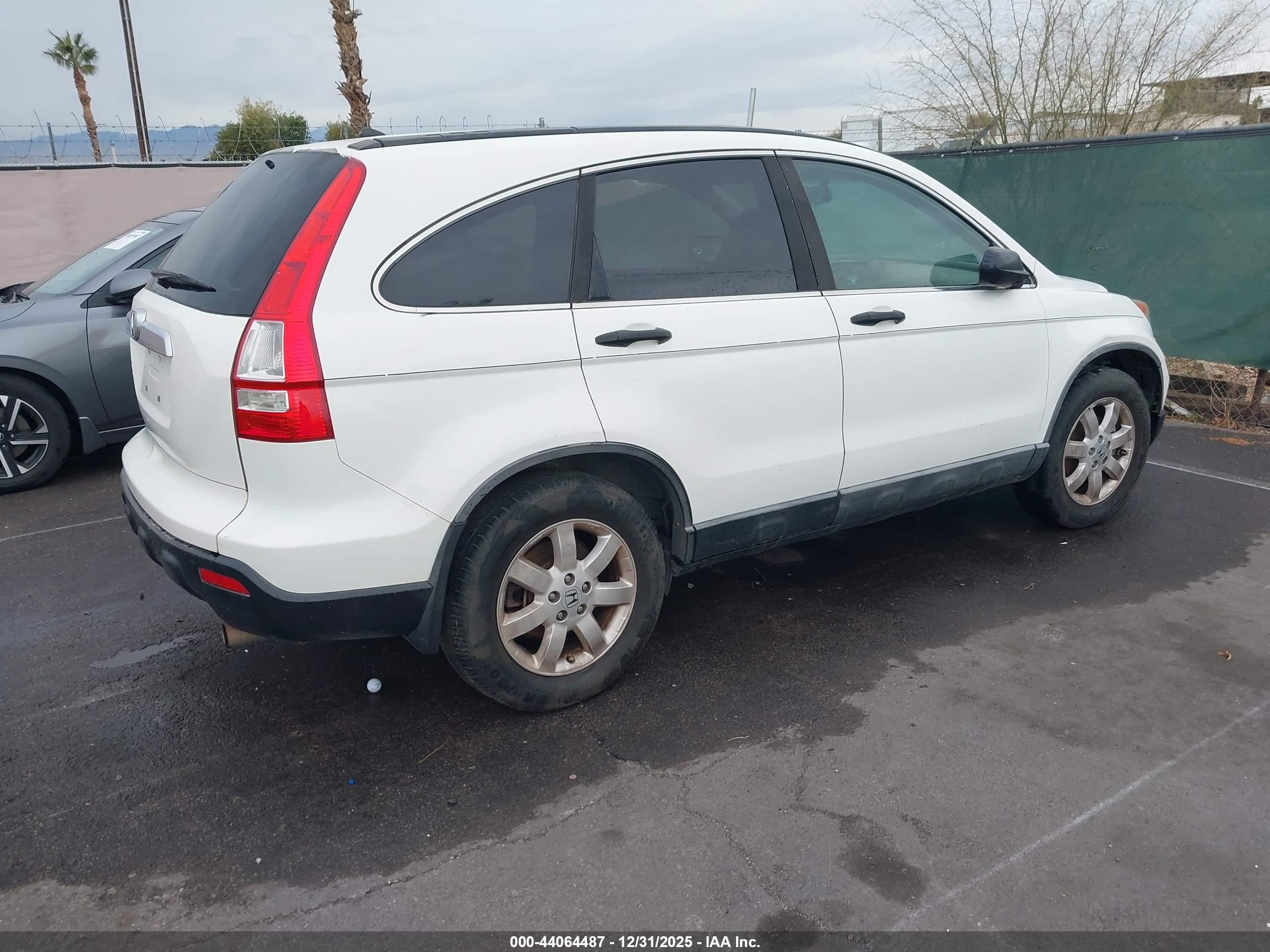 HONDA CR-V image 4
