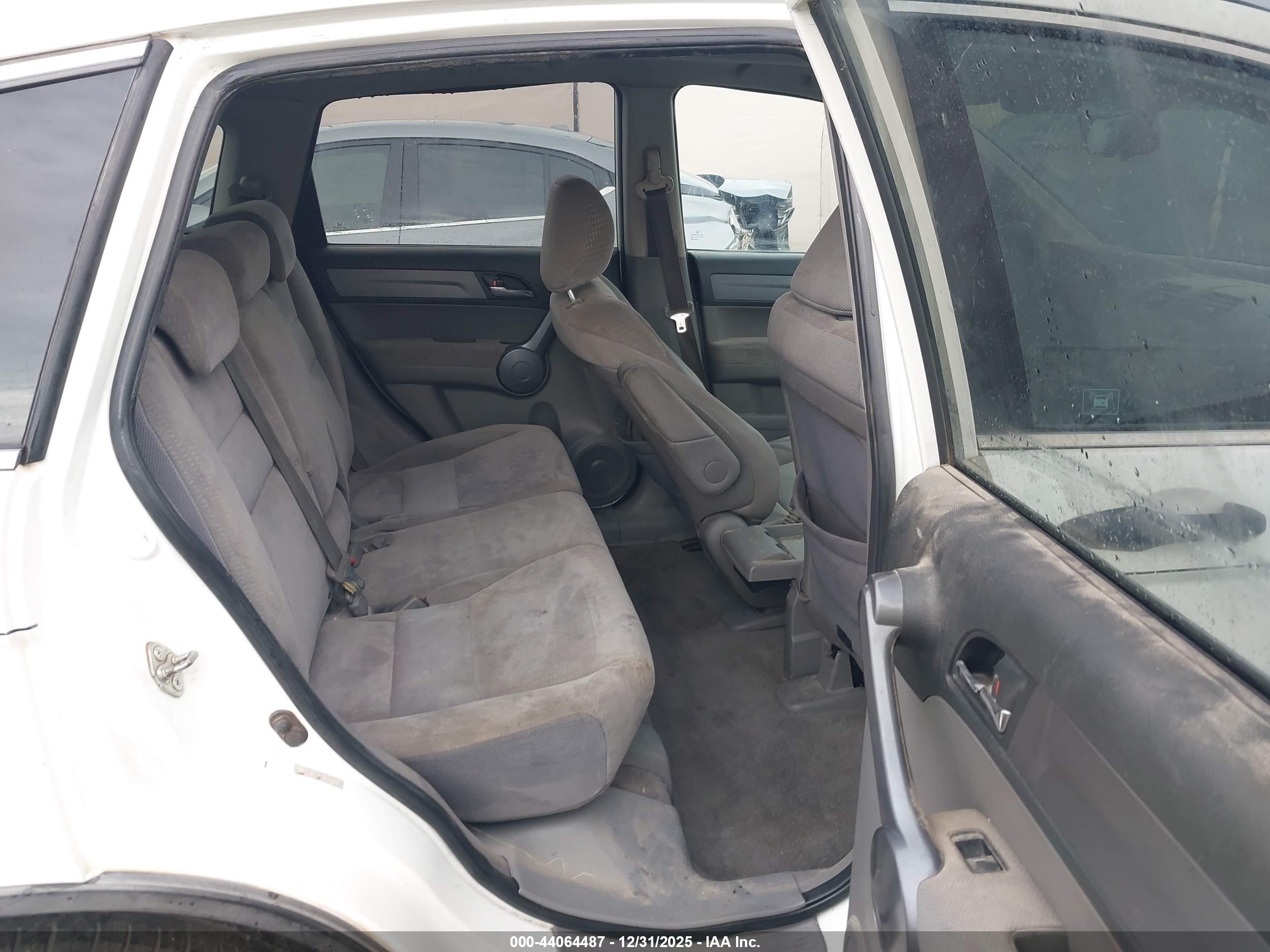 HONDA CR-V image 8