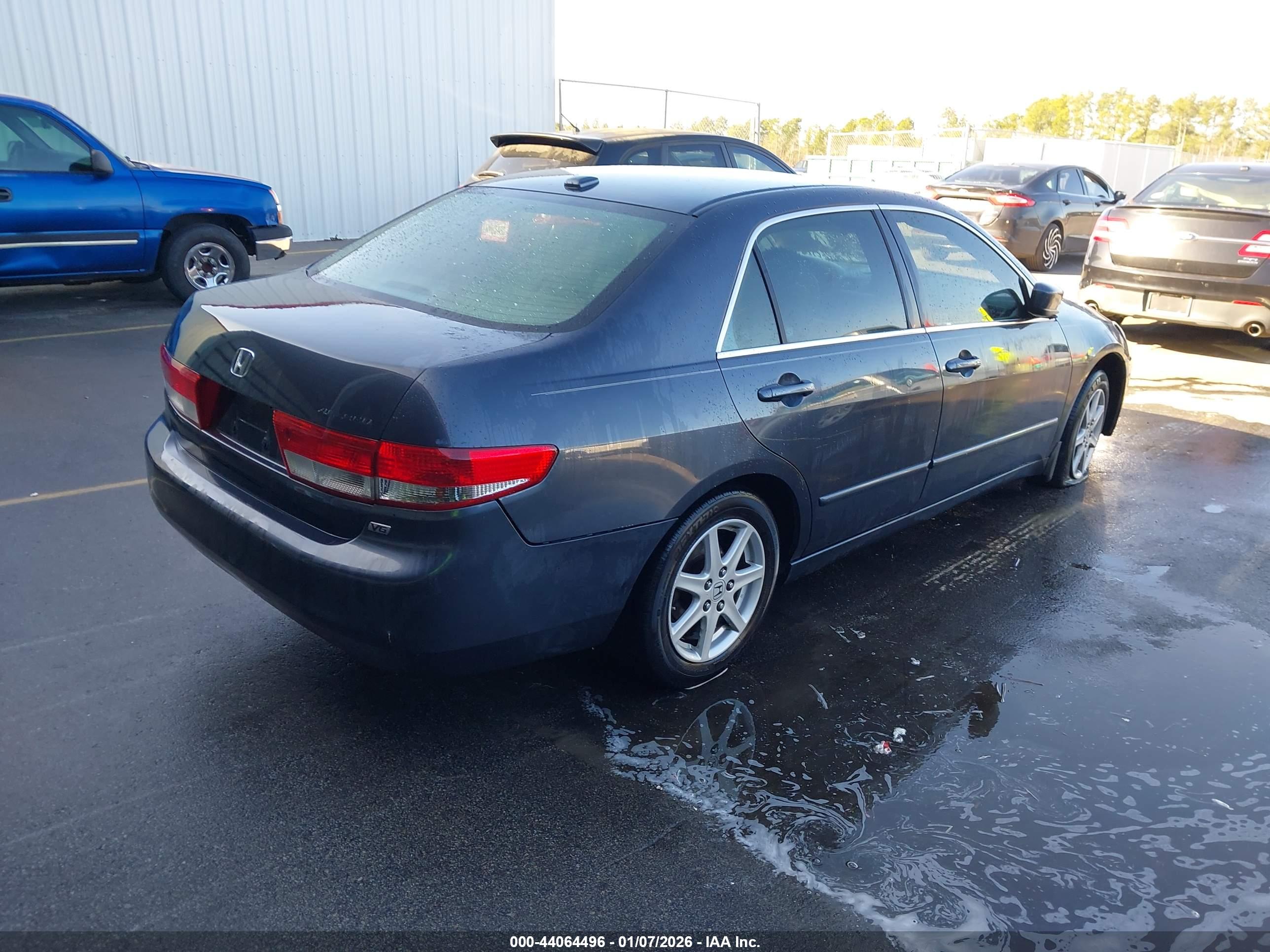 HONDA ACCORD image 4