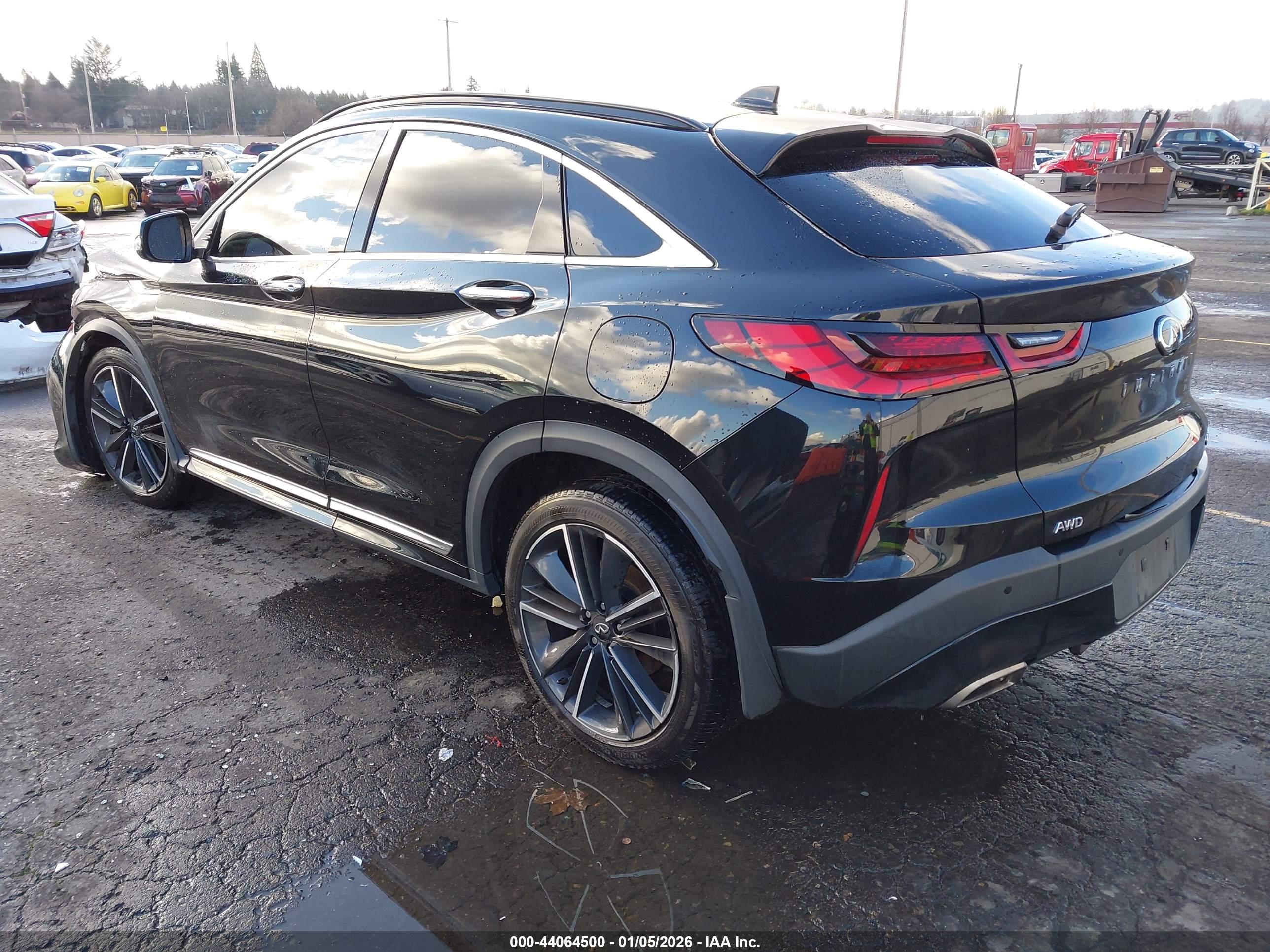 INFINITI QX55 image 3