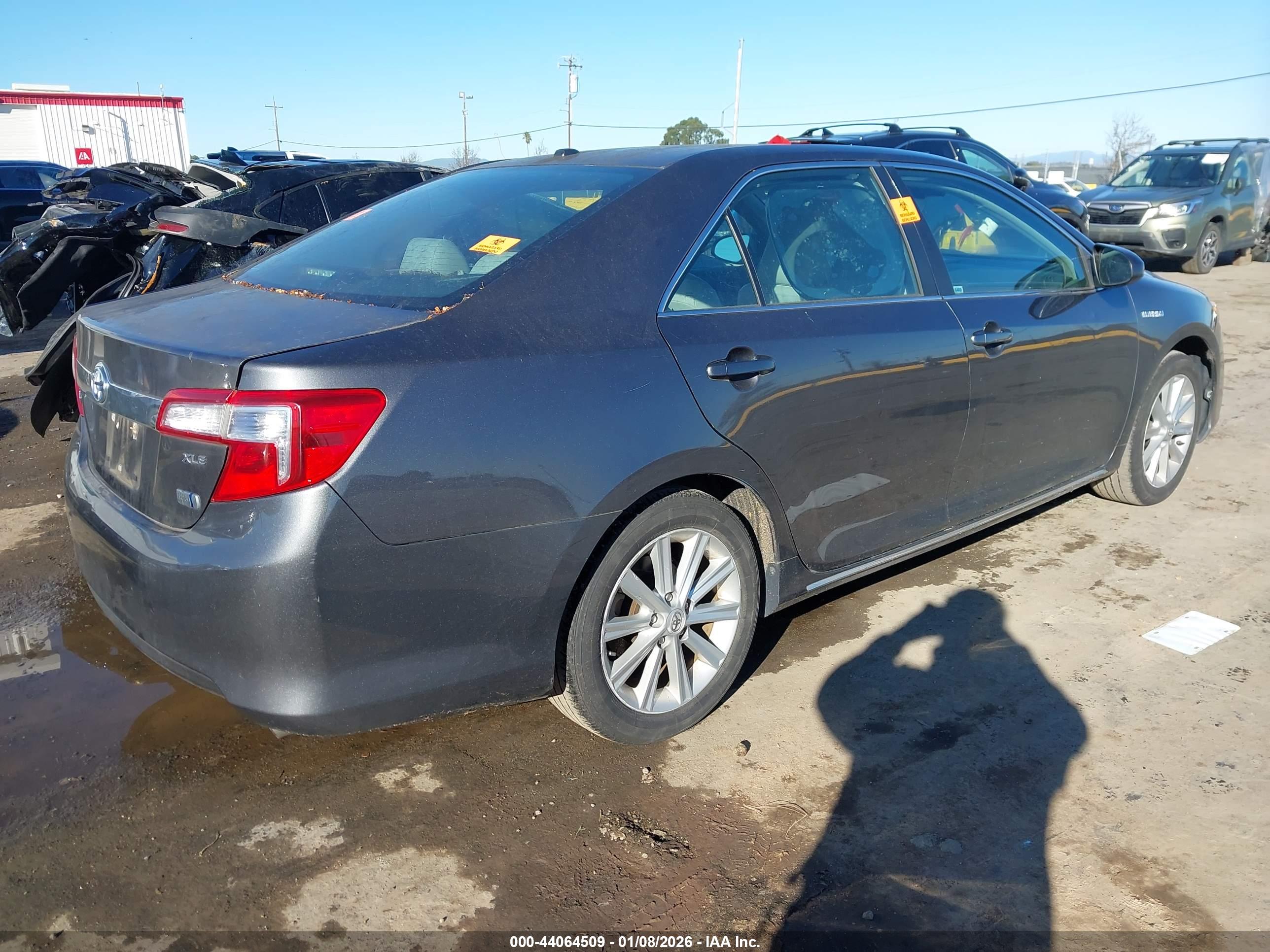 TOYOTA CAMRY image 4