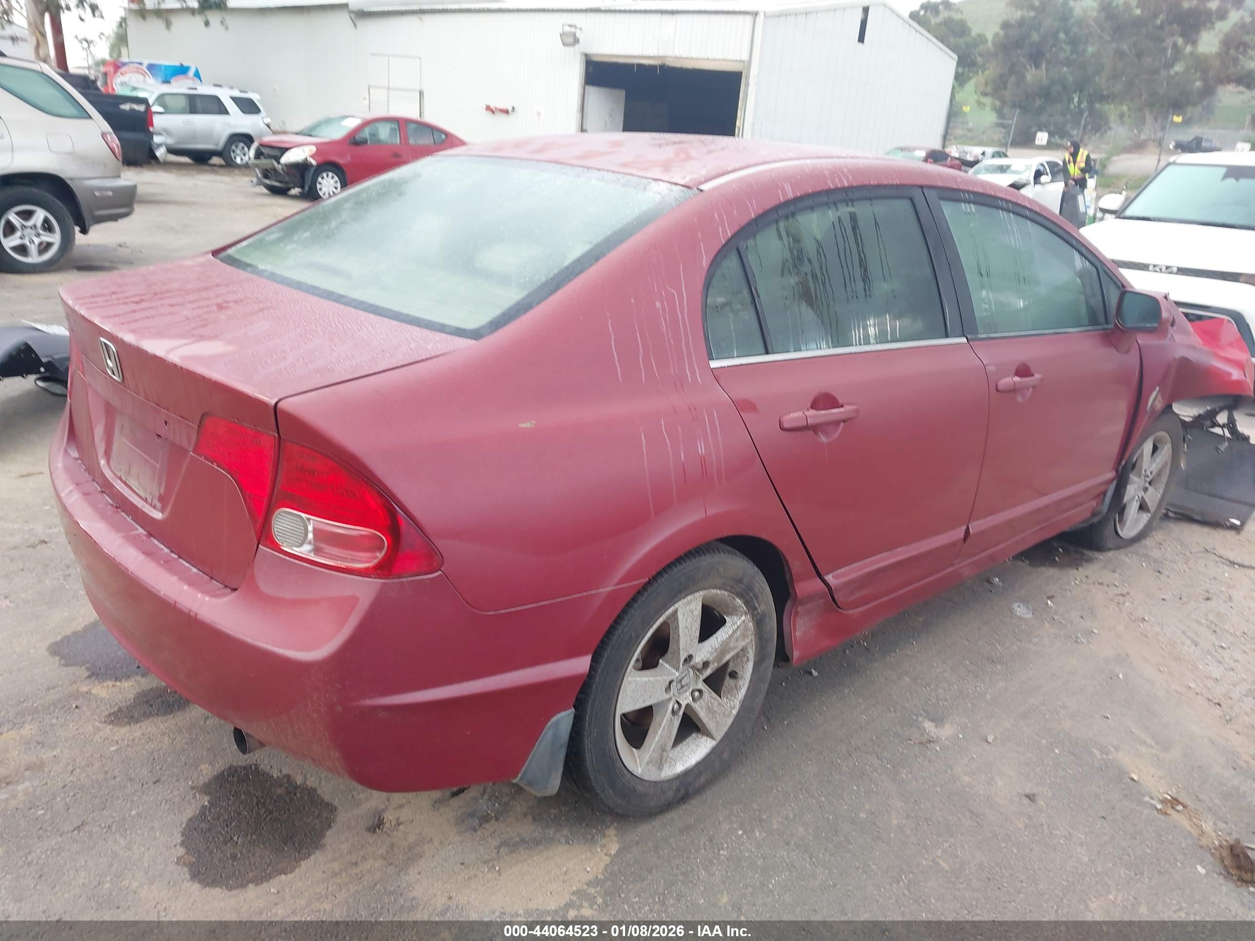 HONDA CIVIC image 4
