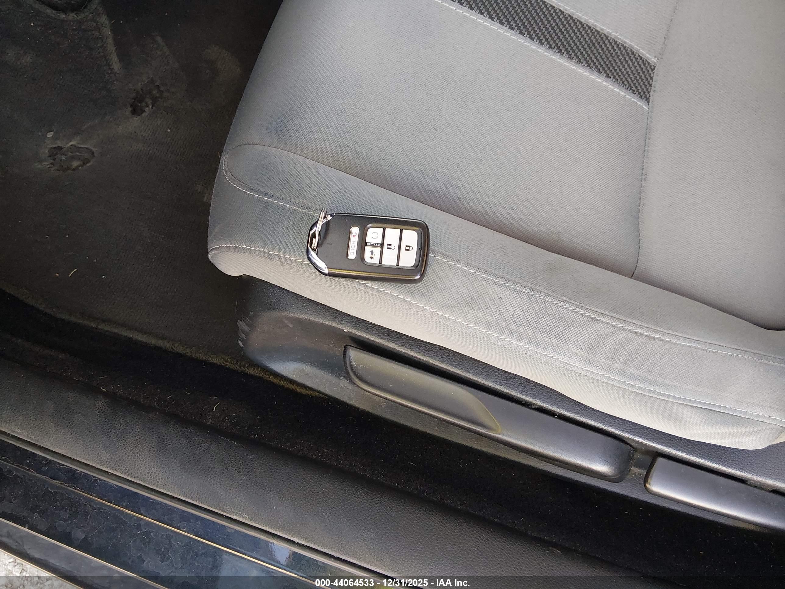 HONDA CIVIC image 11