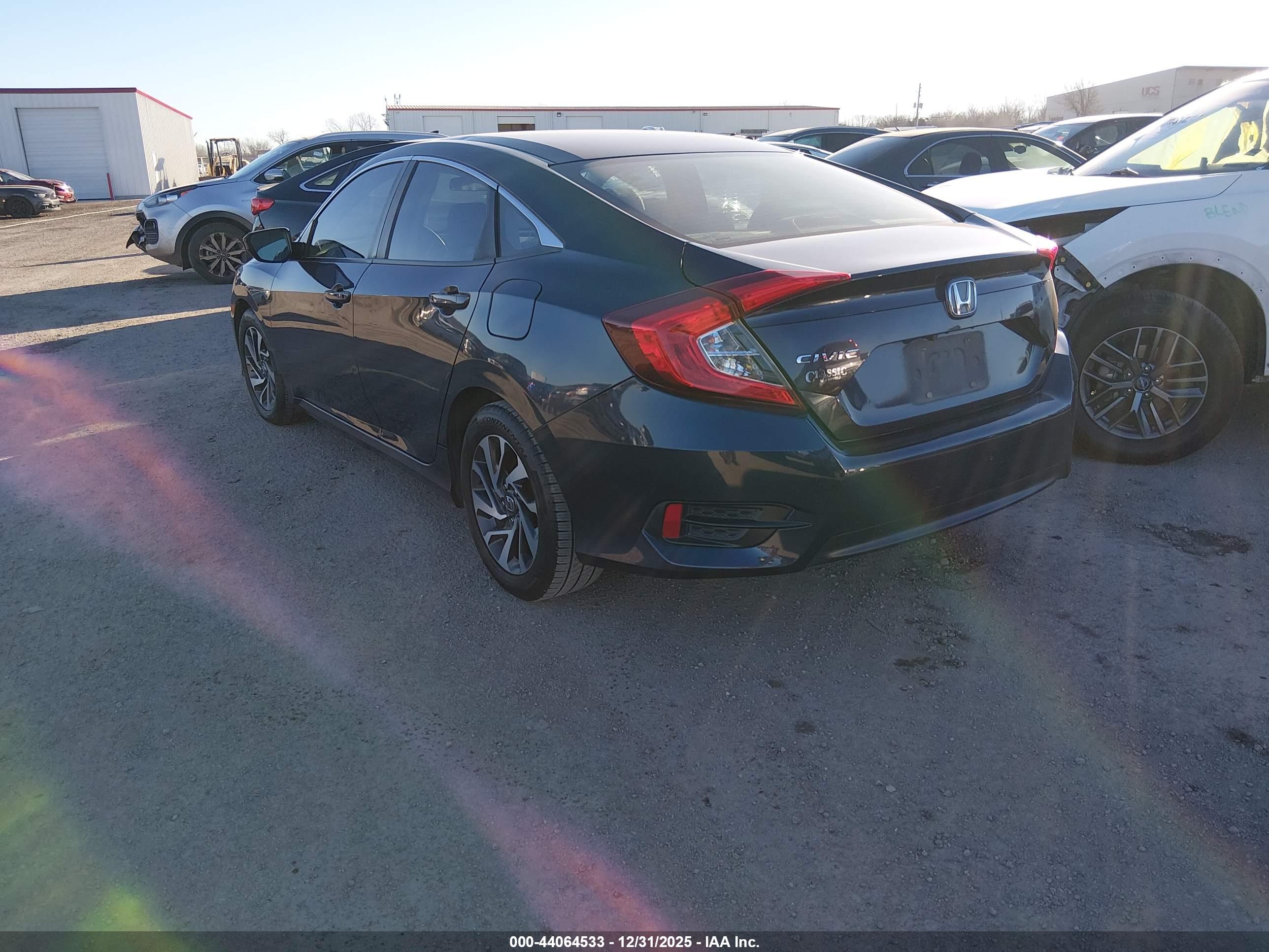 HONDA CIVIC image 3