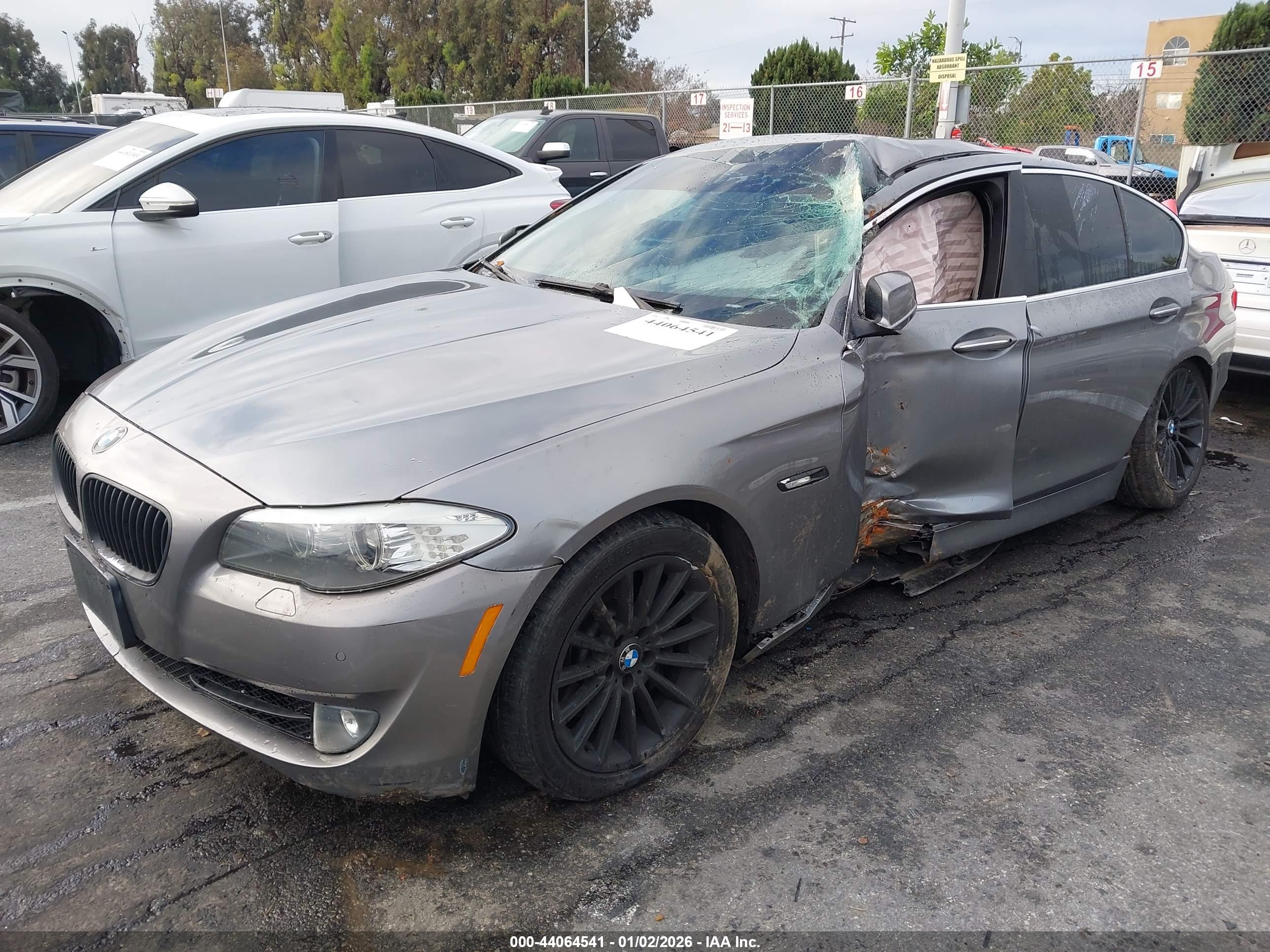 BMW 535I image 2