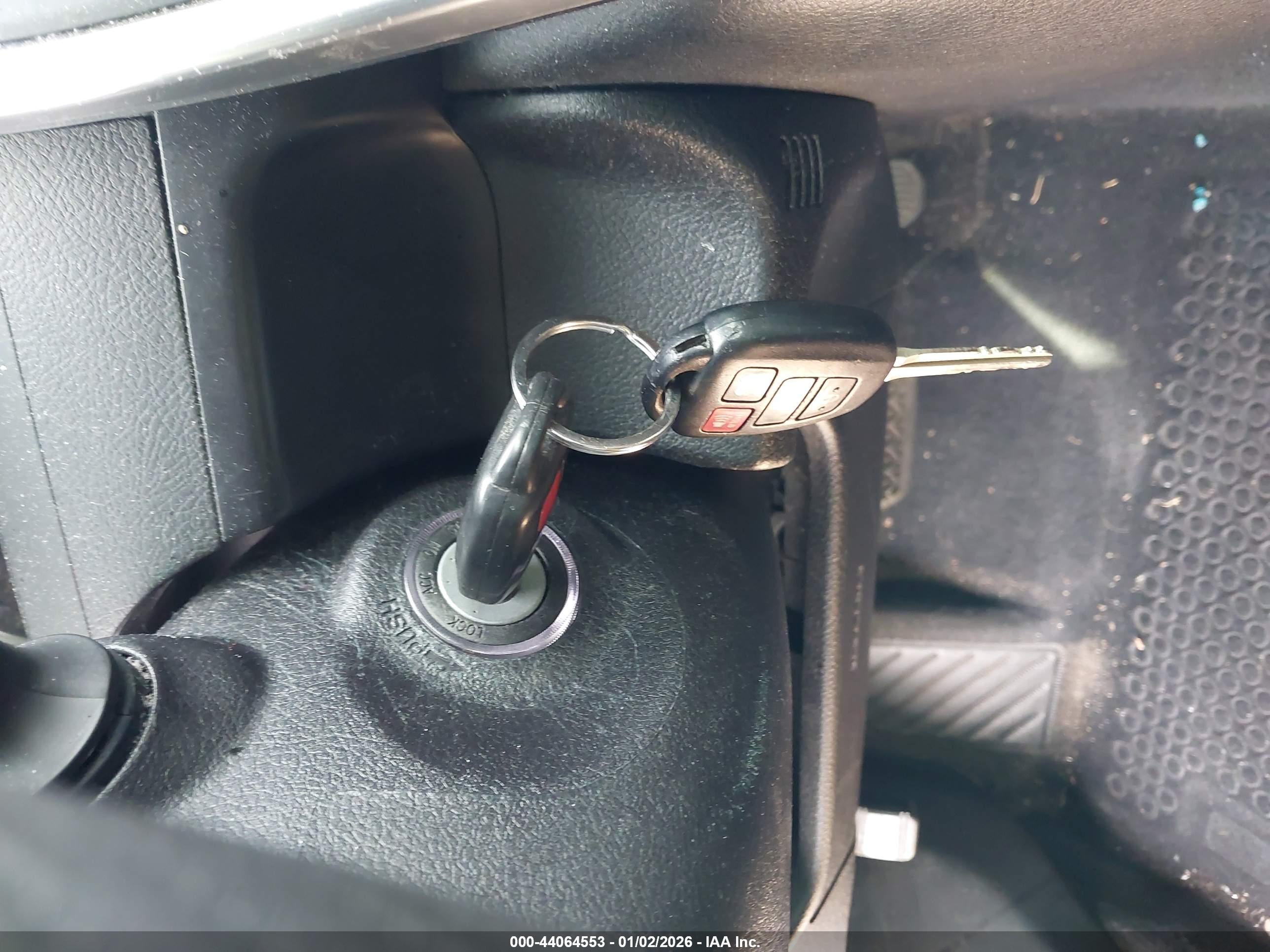 TOYOTA CAMRY image 11