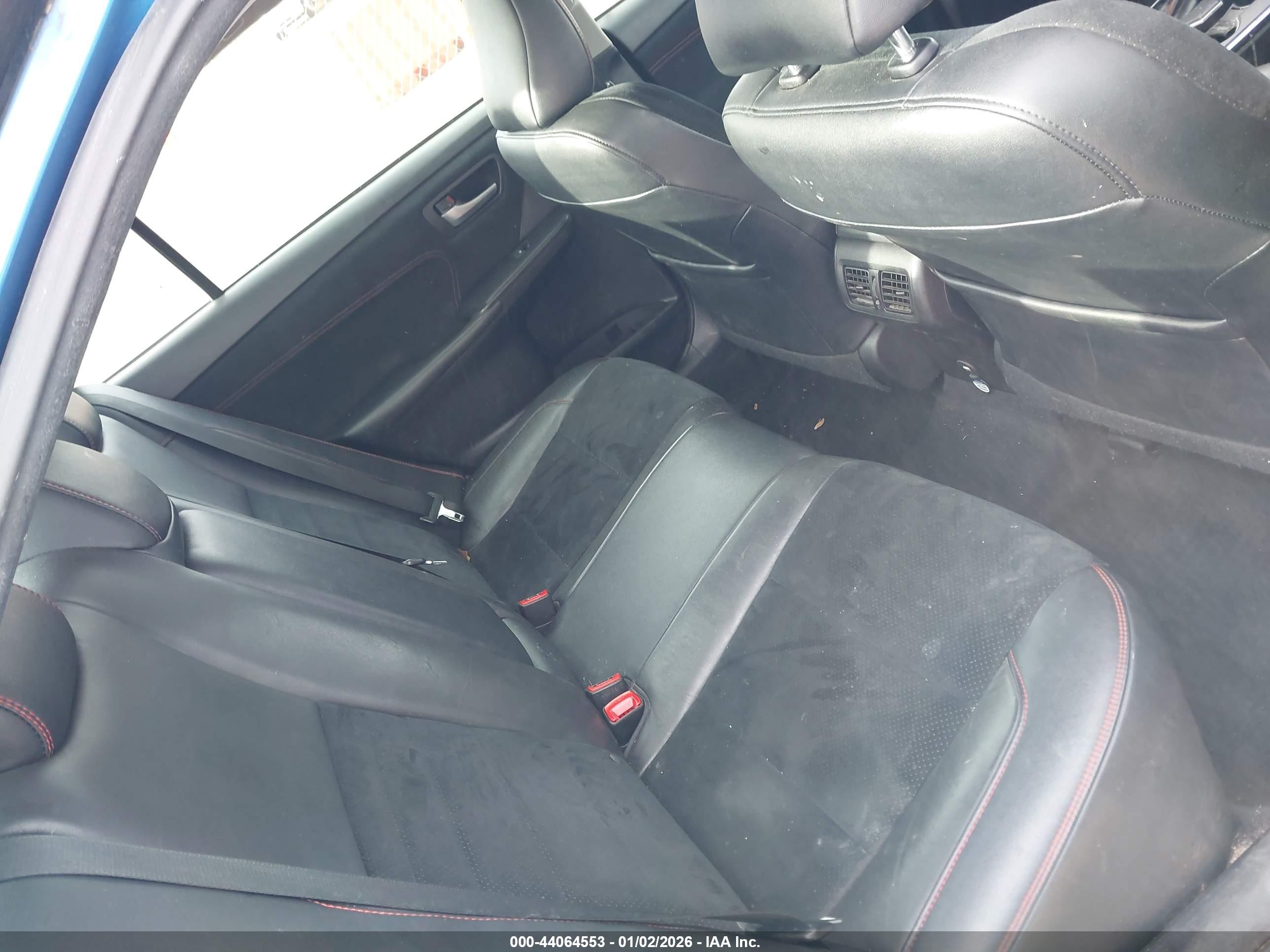 TOYOTA CAMRY image 8