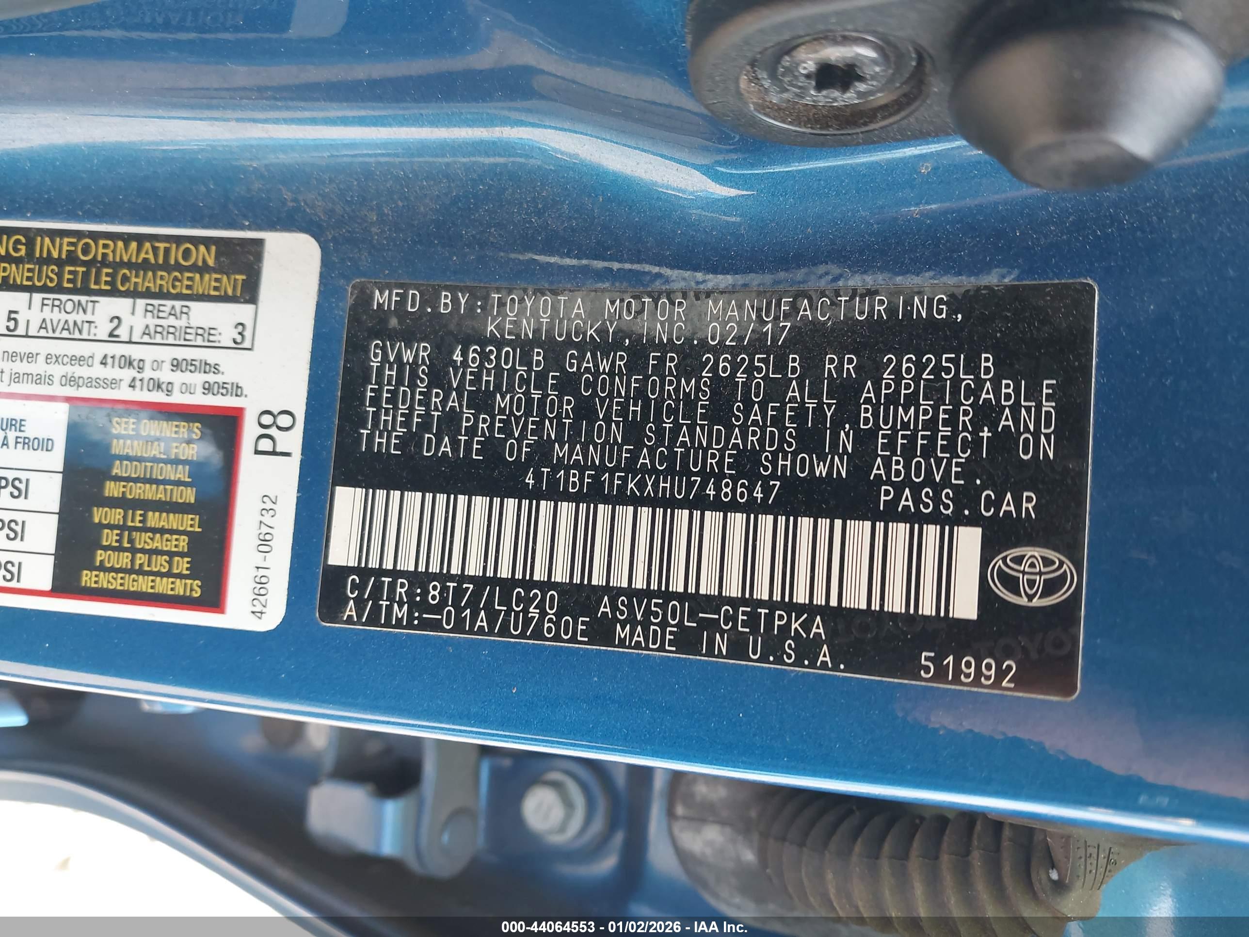 TOYOTA CAMRY image 9