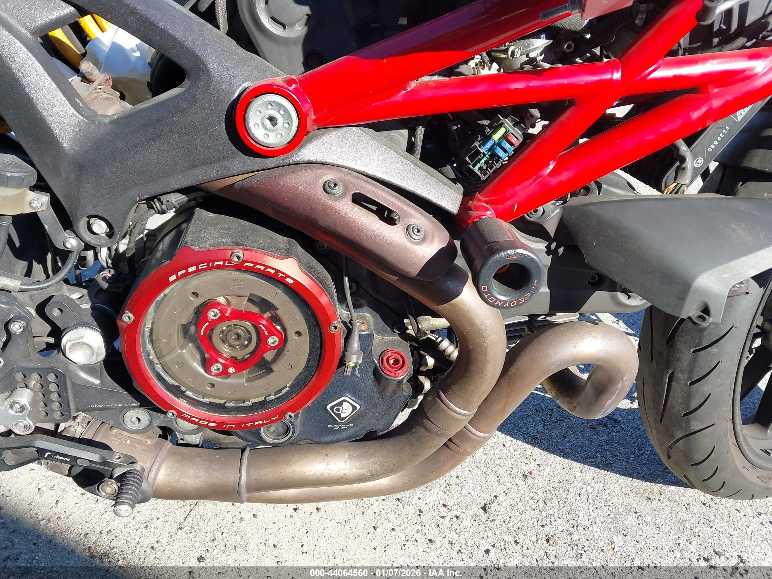 DUCATI MONSTER image 8