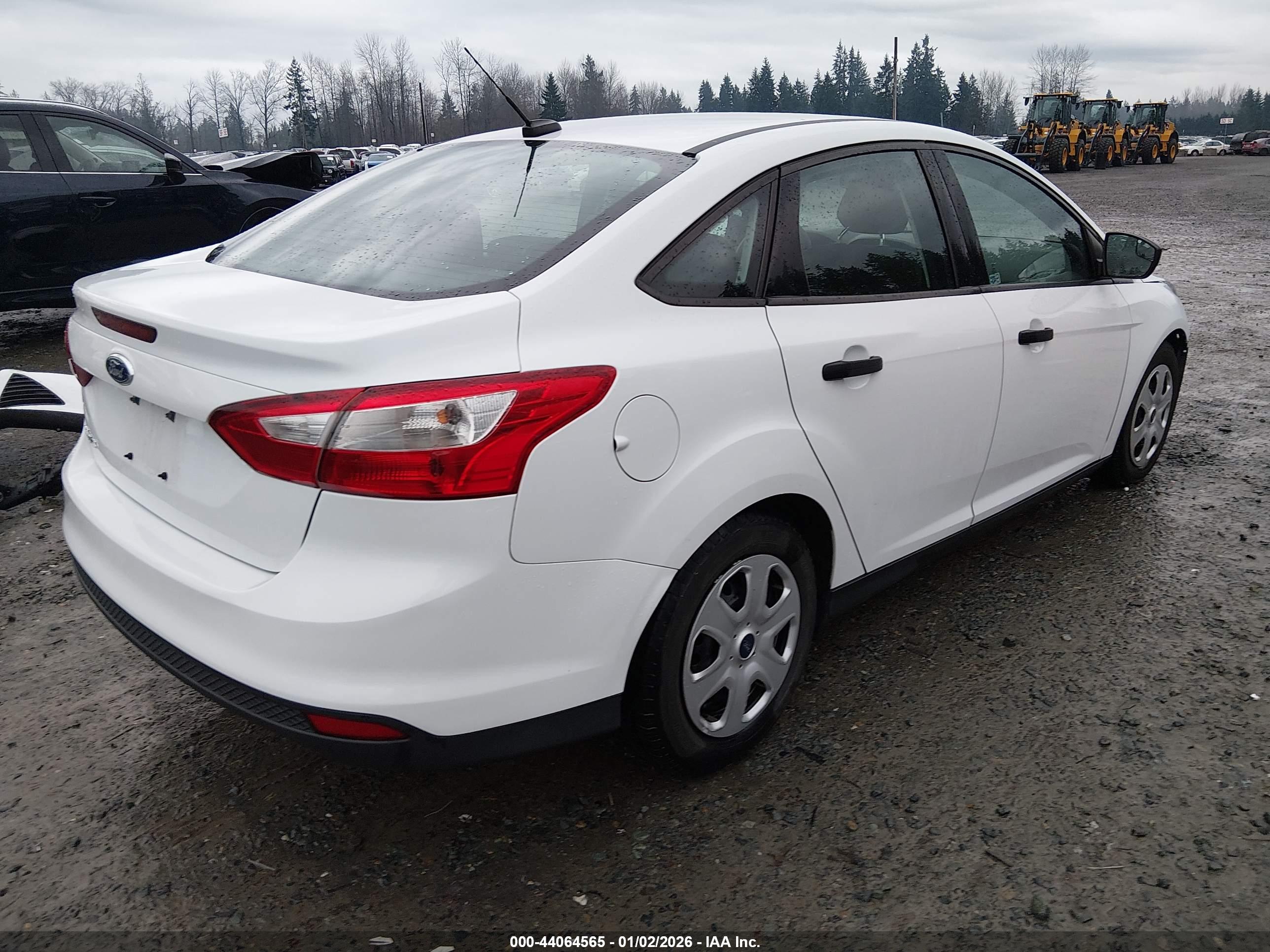FORD FOCUS image 4