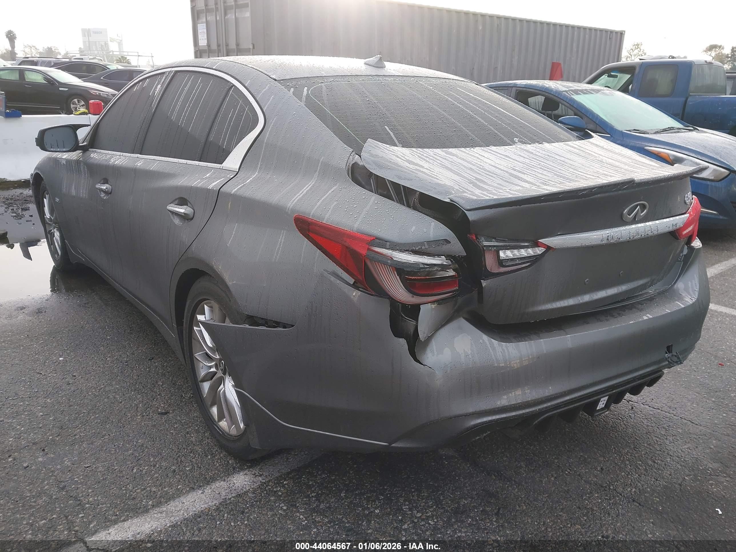 INFINITI Q50 image 3
