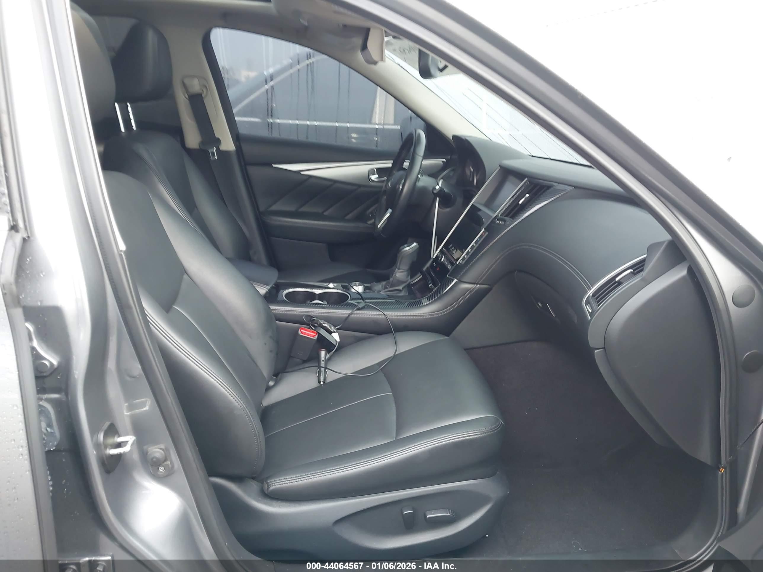 INFINITI Q50 image 5