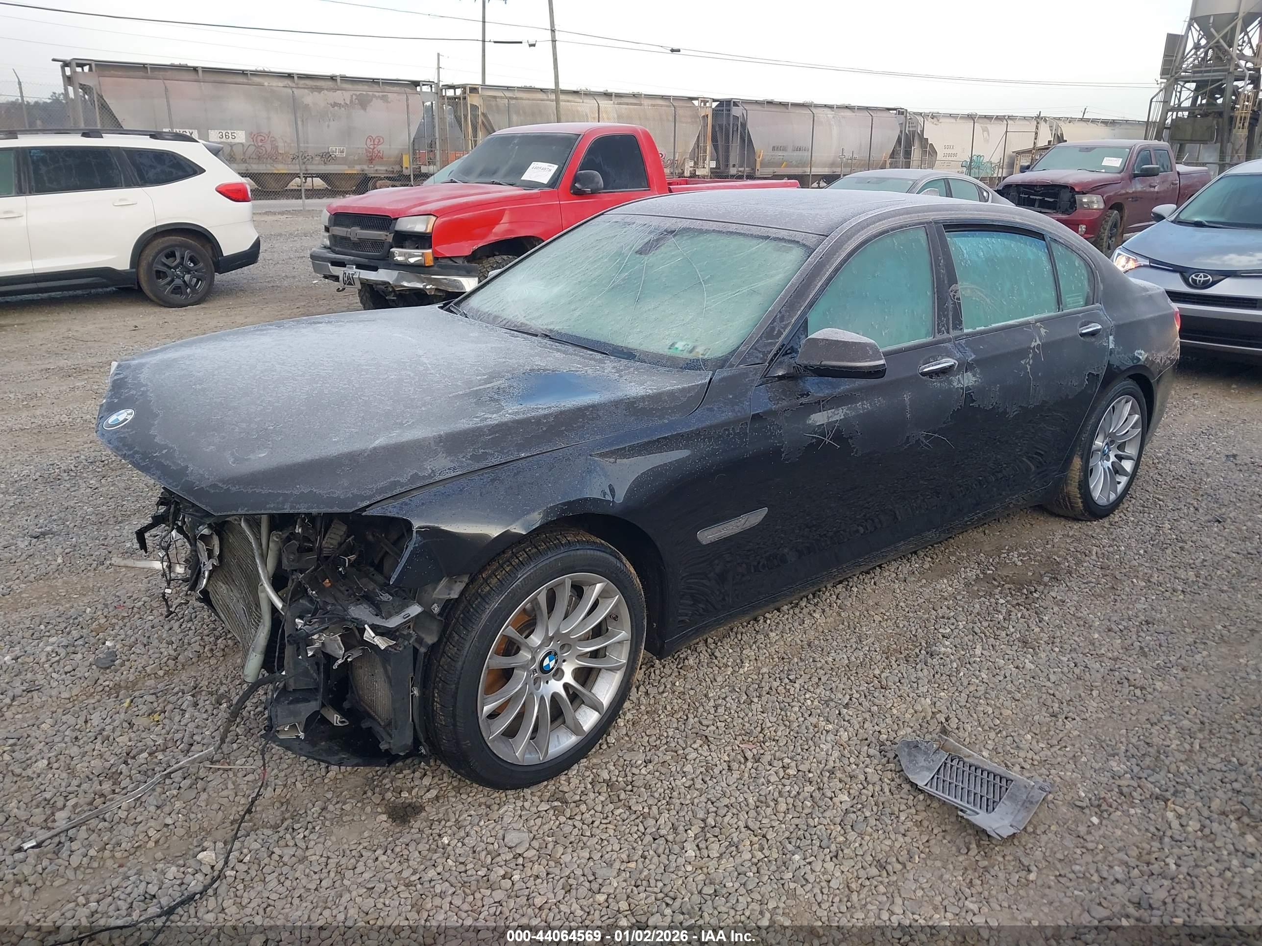 BMW 740LI image 2