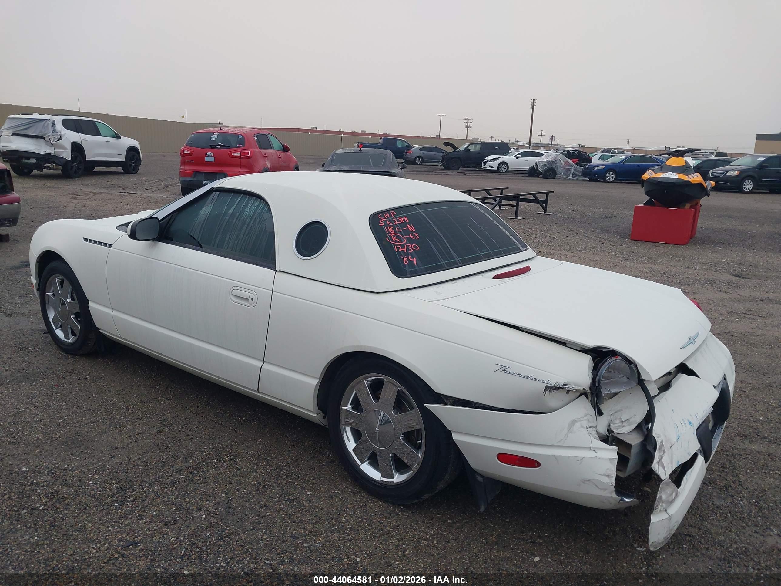 FORD THUNDERBIRD image 3
