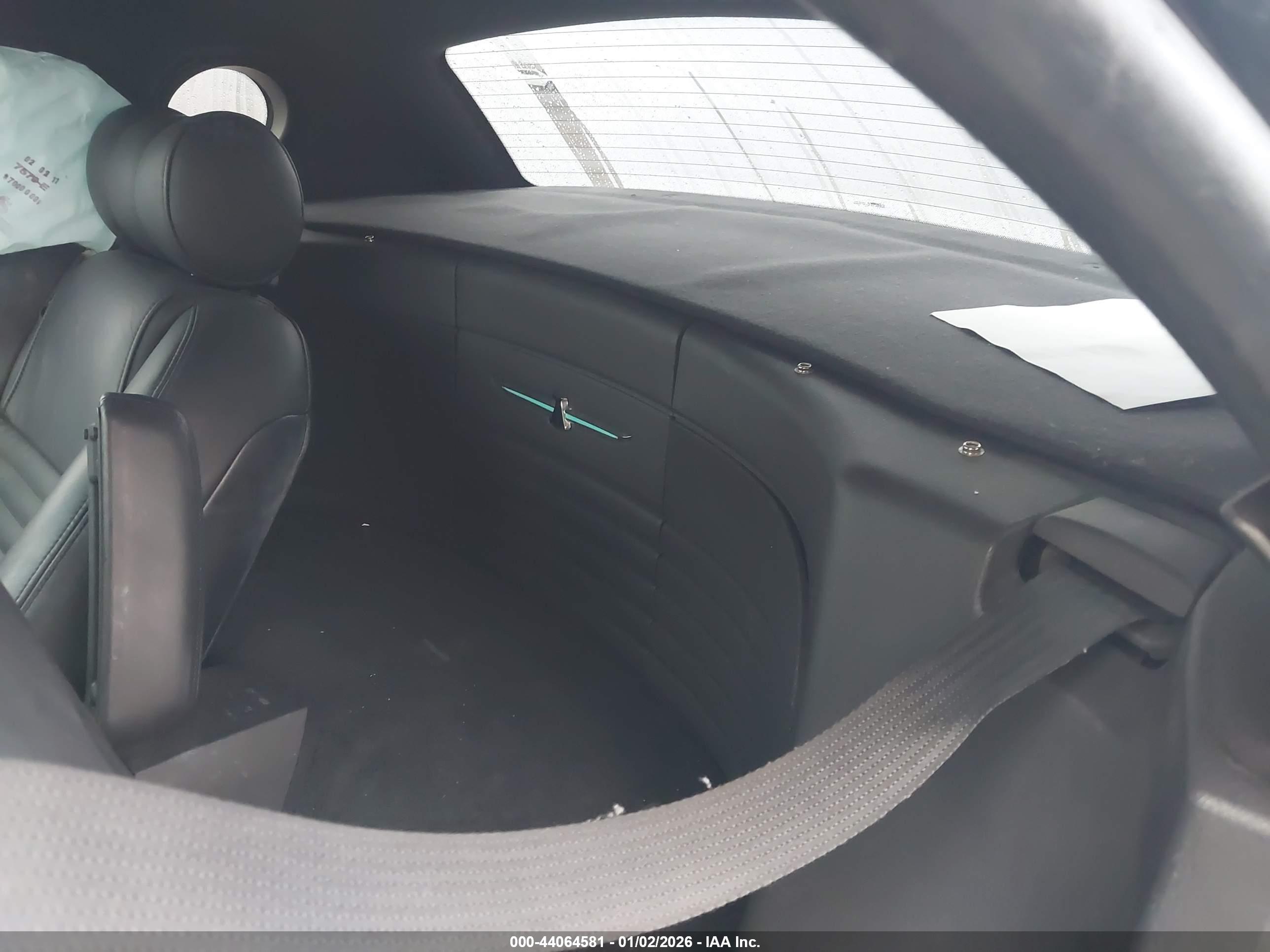 FORD THUNDERBIRD image 8