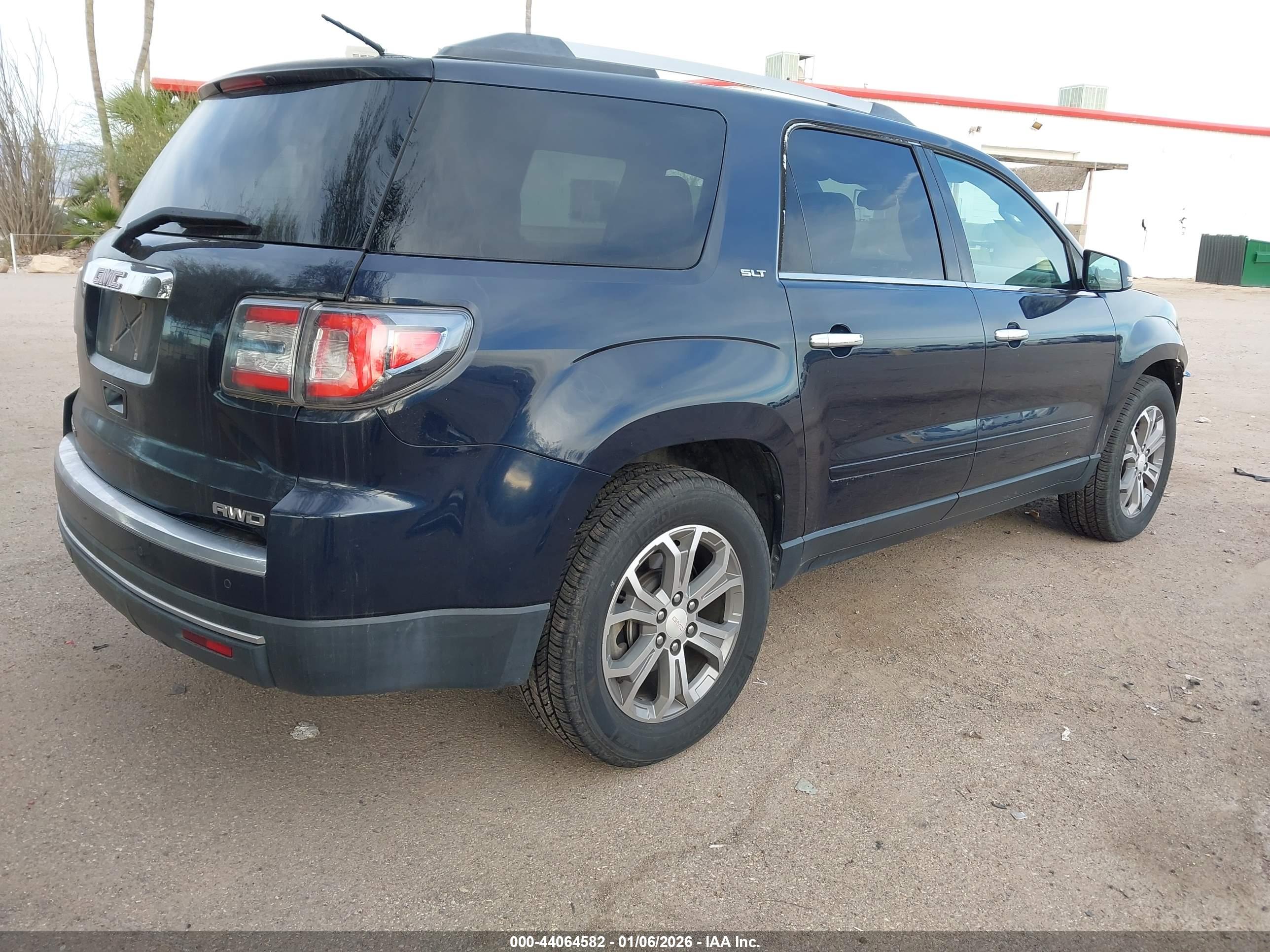 GMC ACADIA image 4