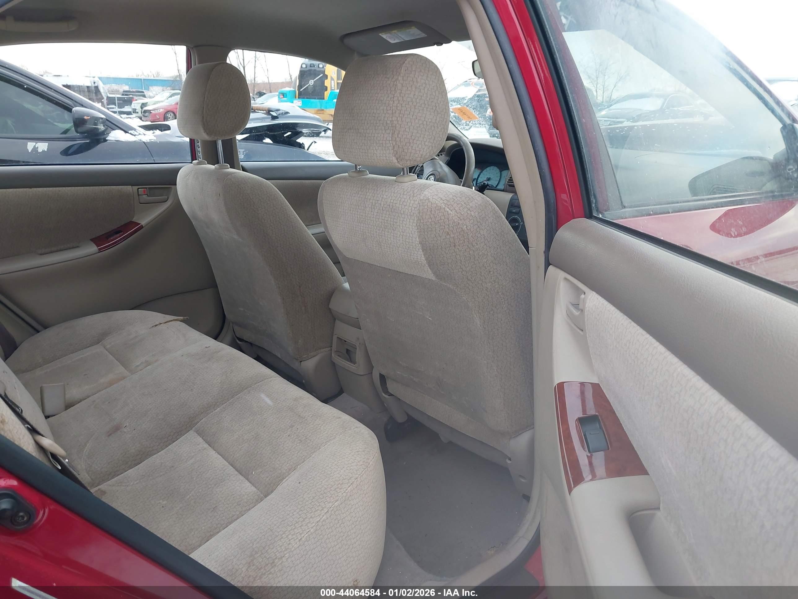 TOYOTA COROLLA image 8
