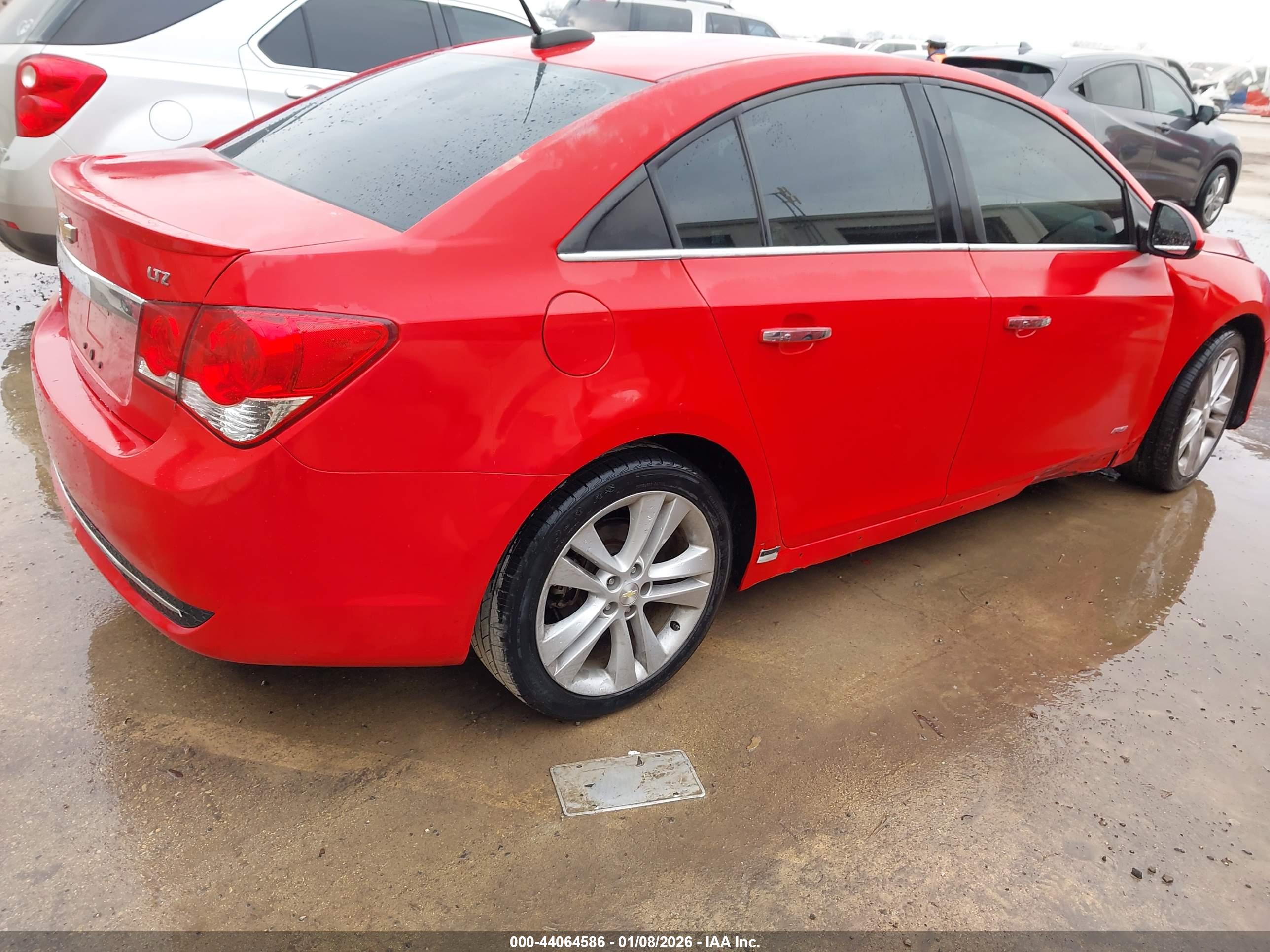 CHEVROLET CRUZE image 4