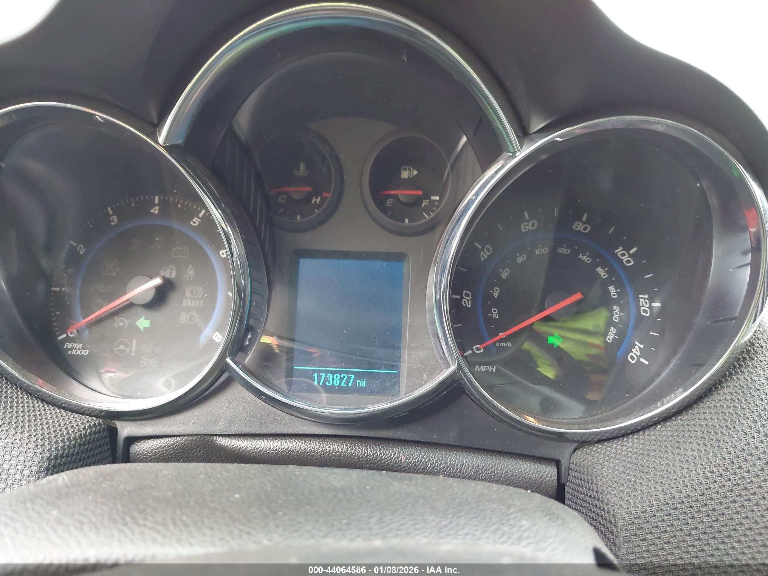 CHEVROLET CRUZE image 7