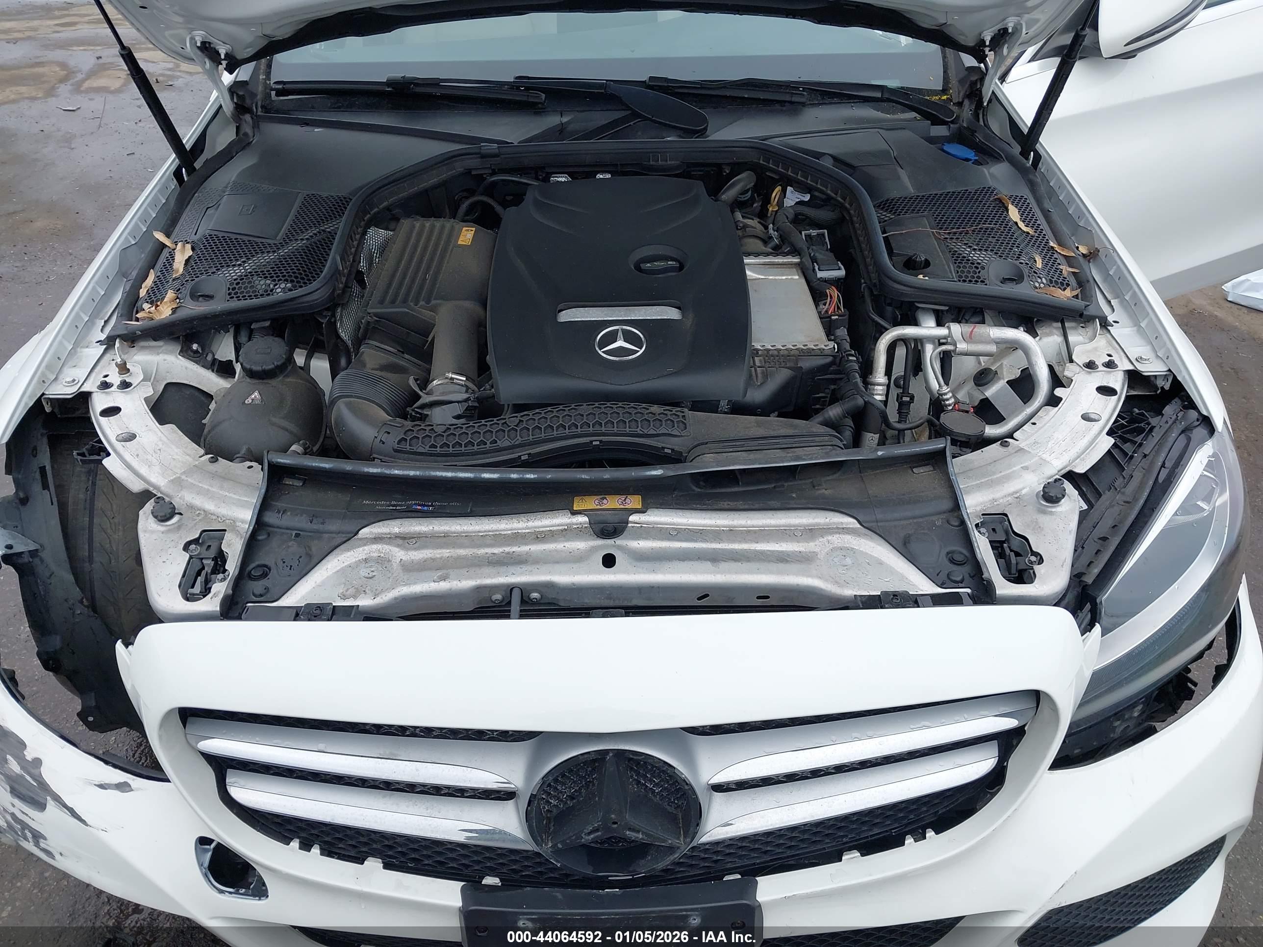 MERCEDES-BENZ C image 10