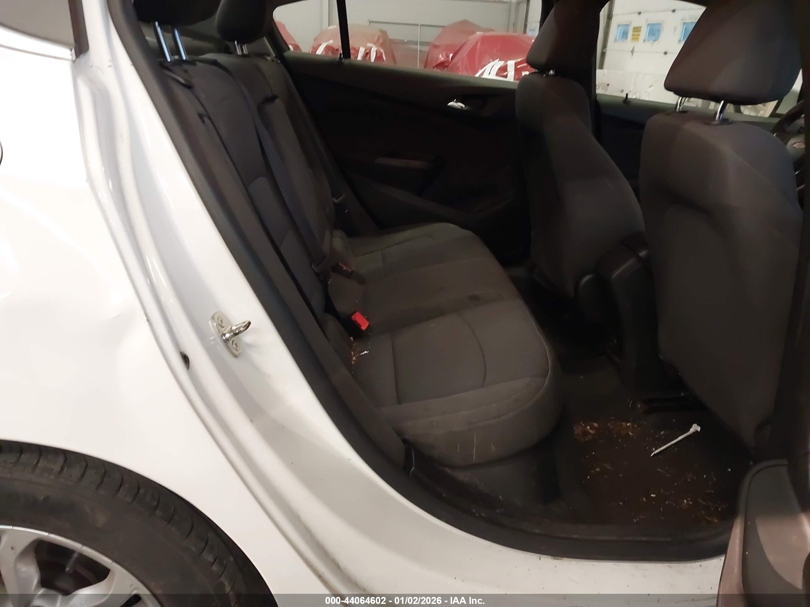 CHEVROLET CRUZE image 8