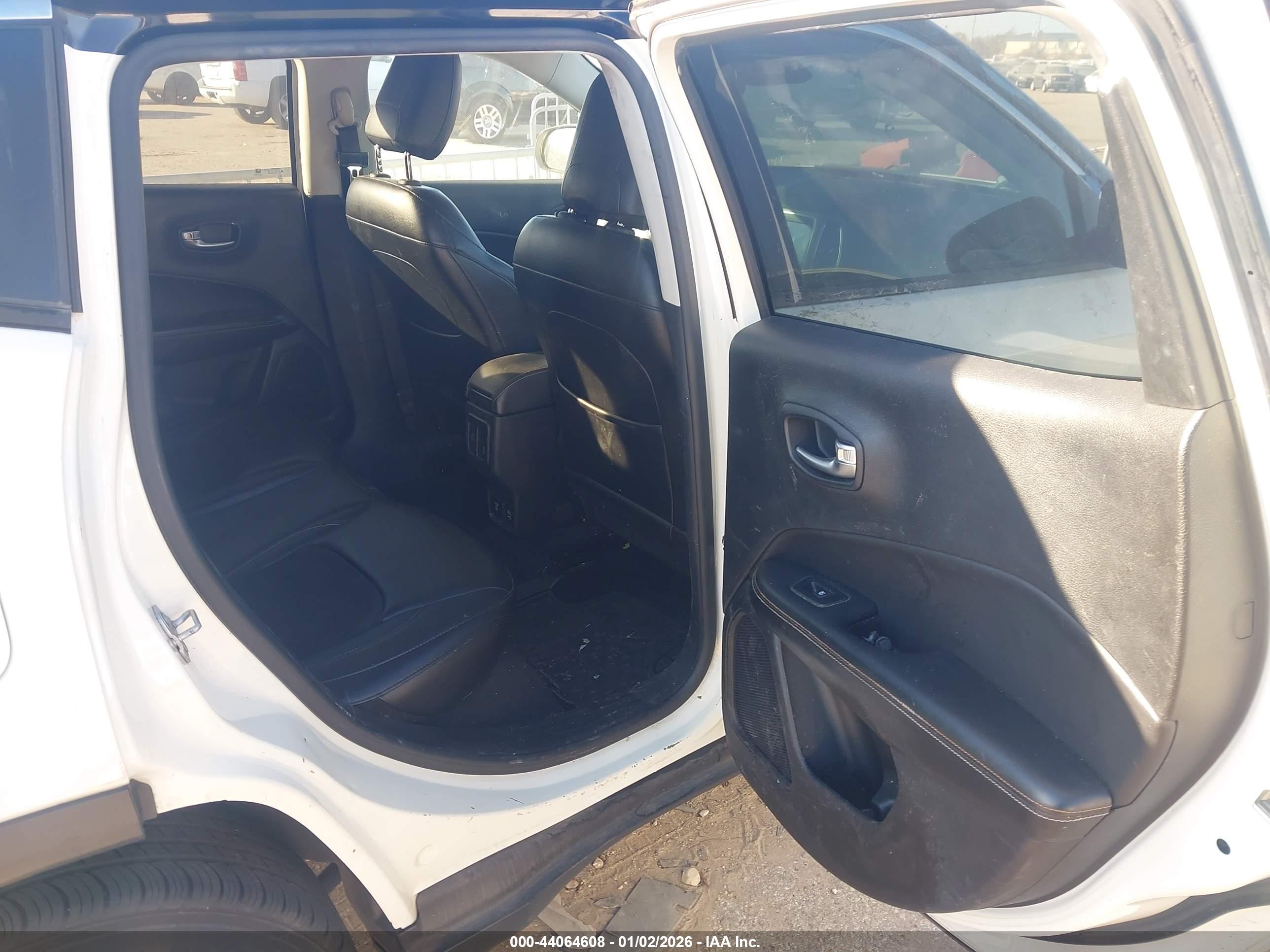 JEEP COMPASS image 8