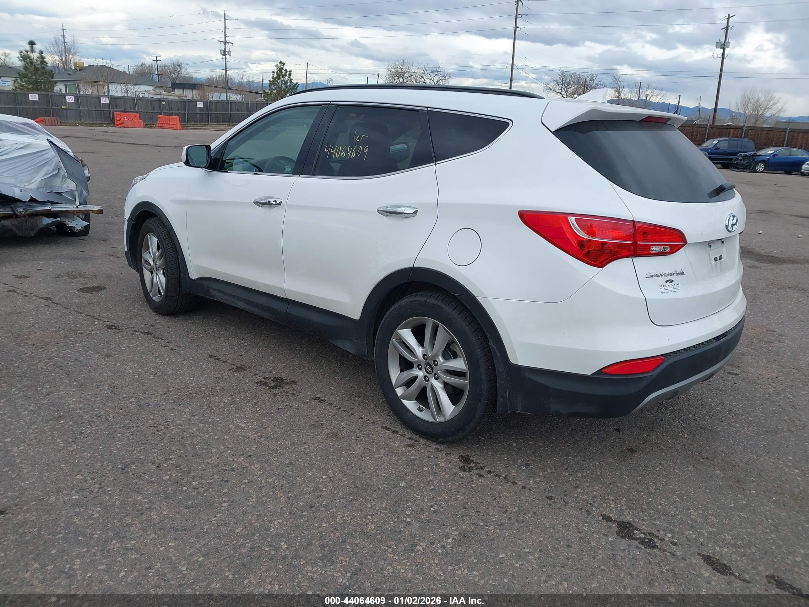 HYUNDAI SANTA image 3
