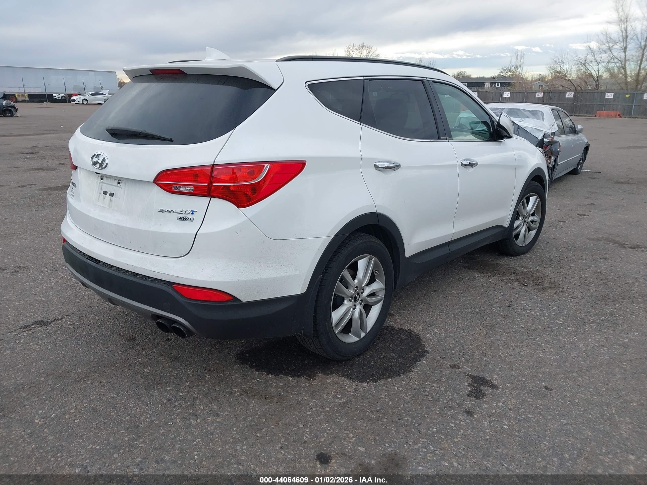 HYUNDAI SANTA image 4