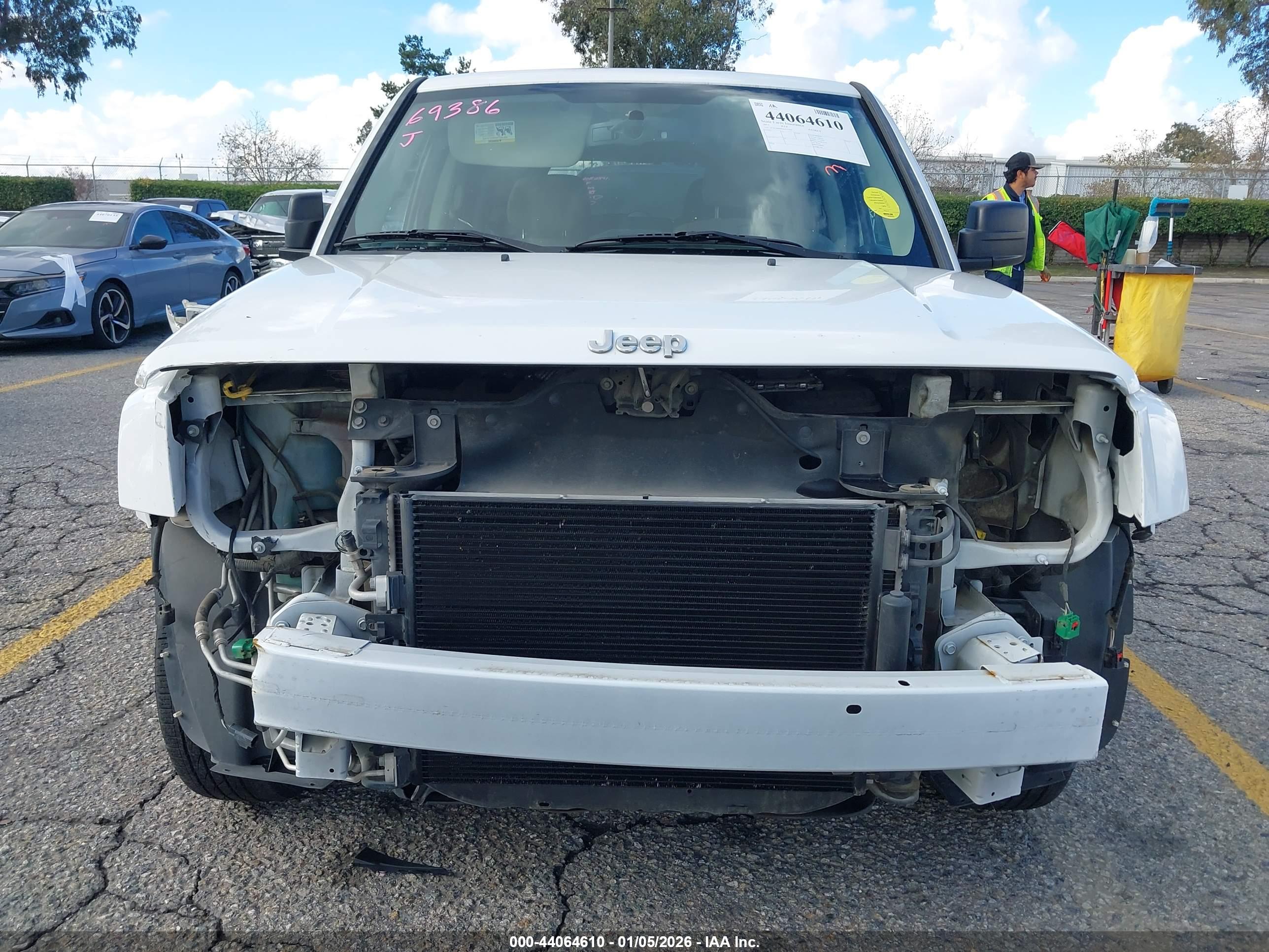JEEP PATRIOT image 6