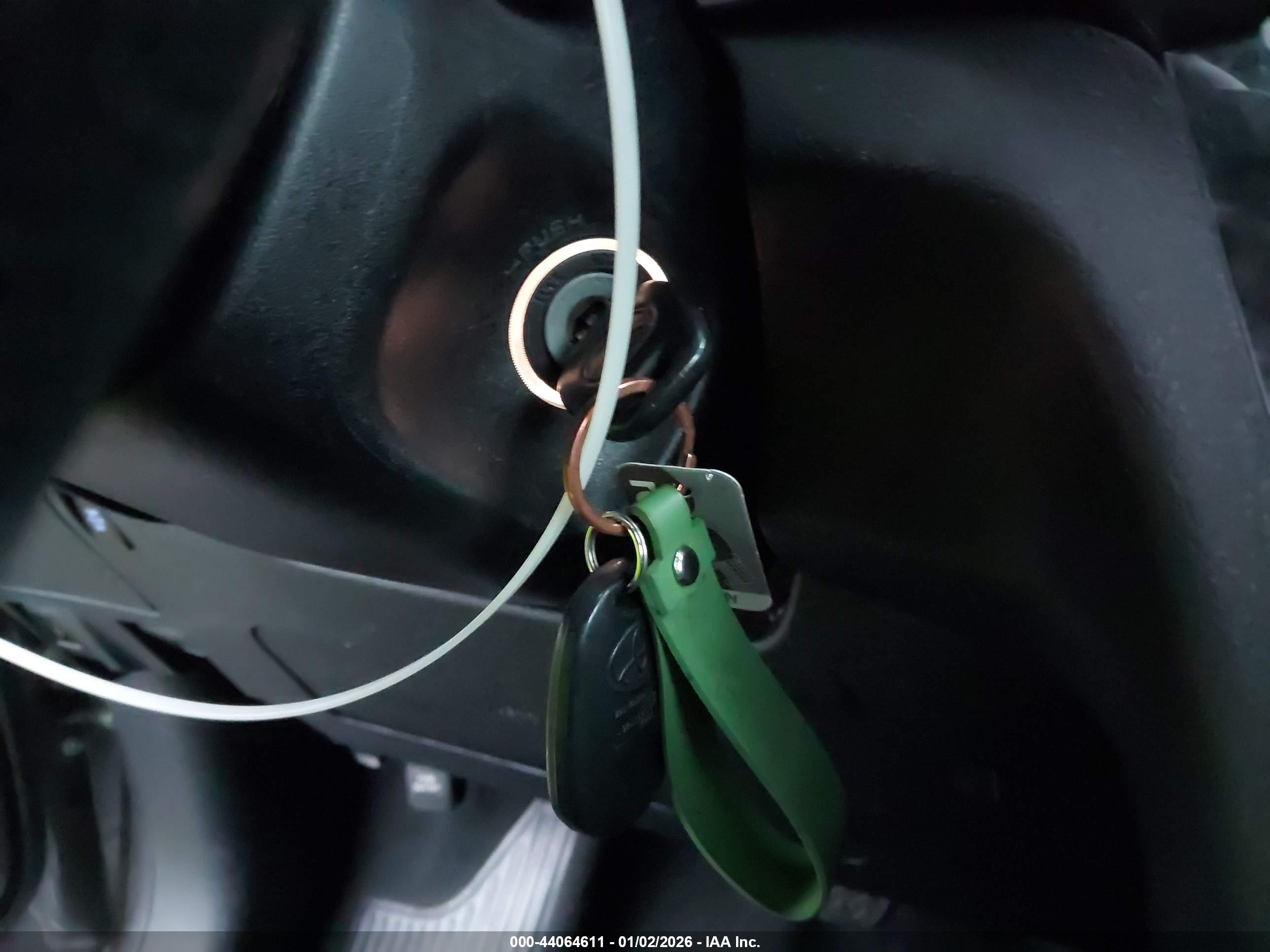 TOYOTA SIENNA image 11