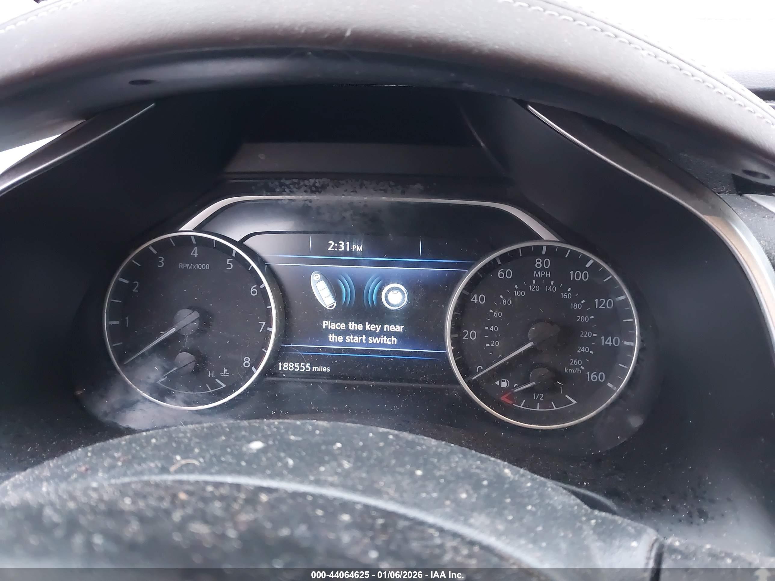 NISSAN MURANO image 7