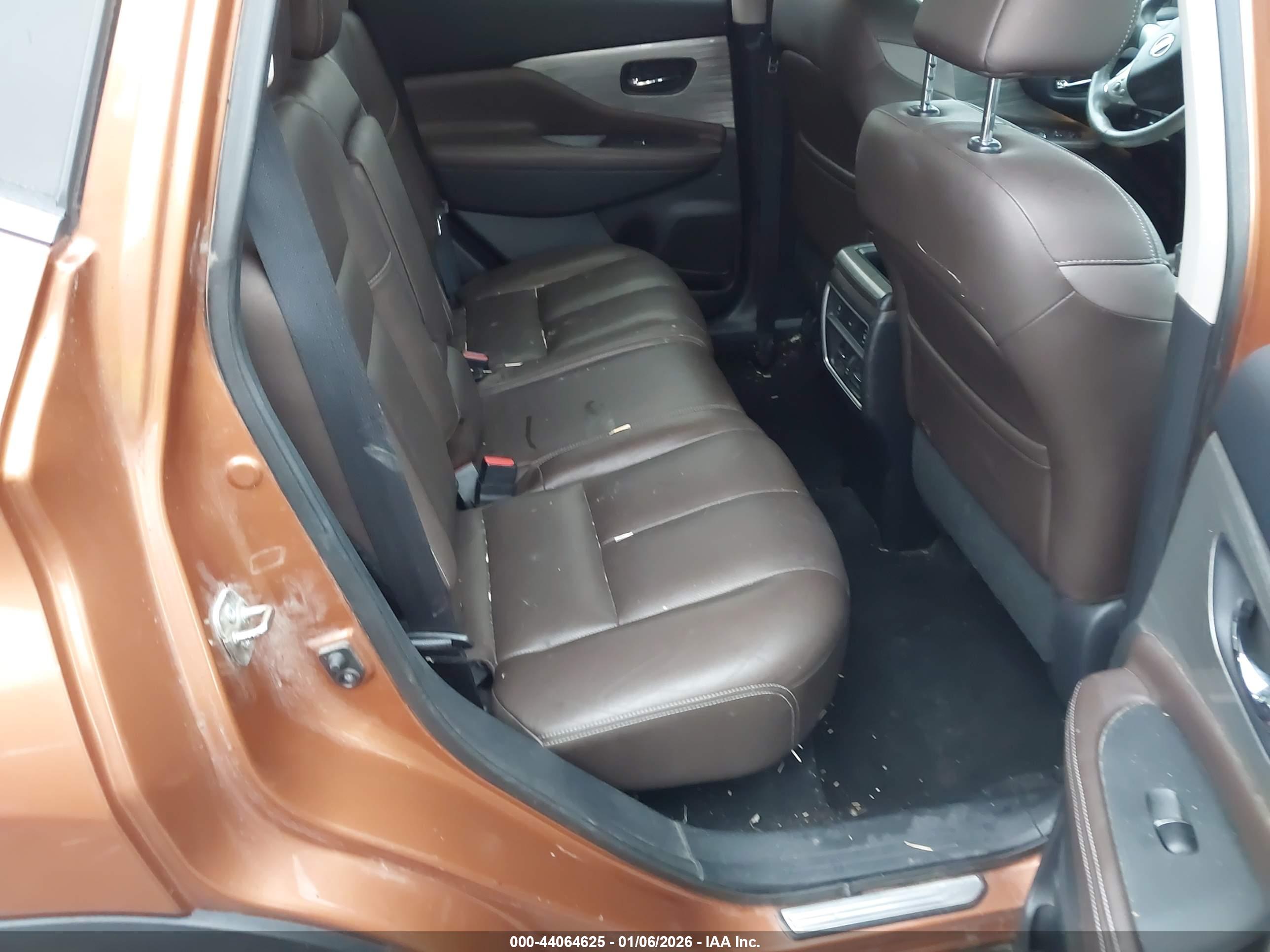 NISSAN MURANO image 8