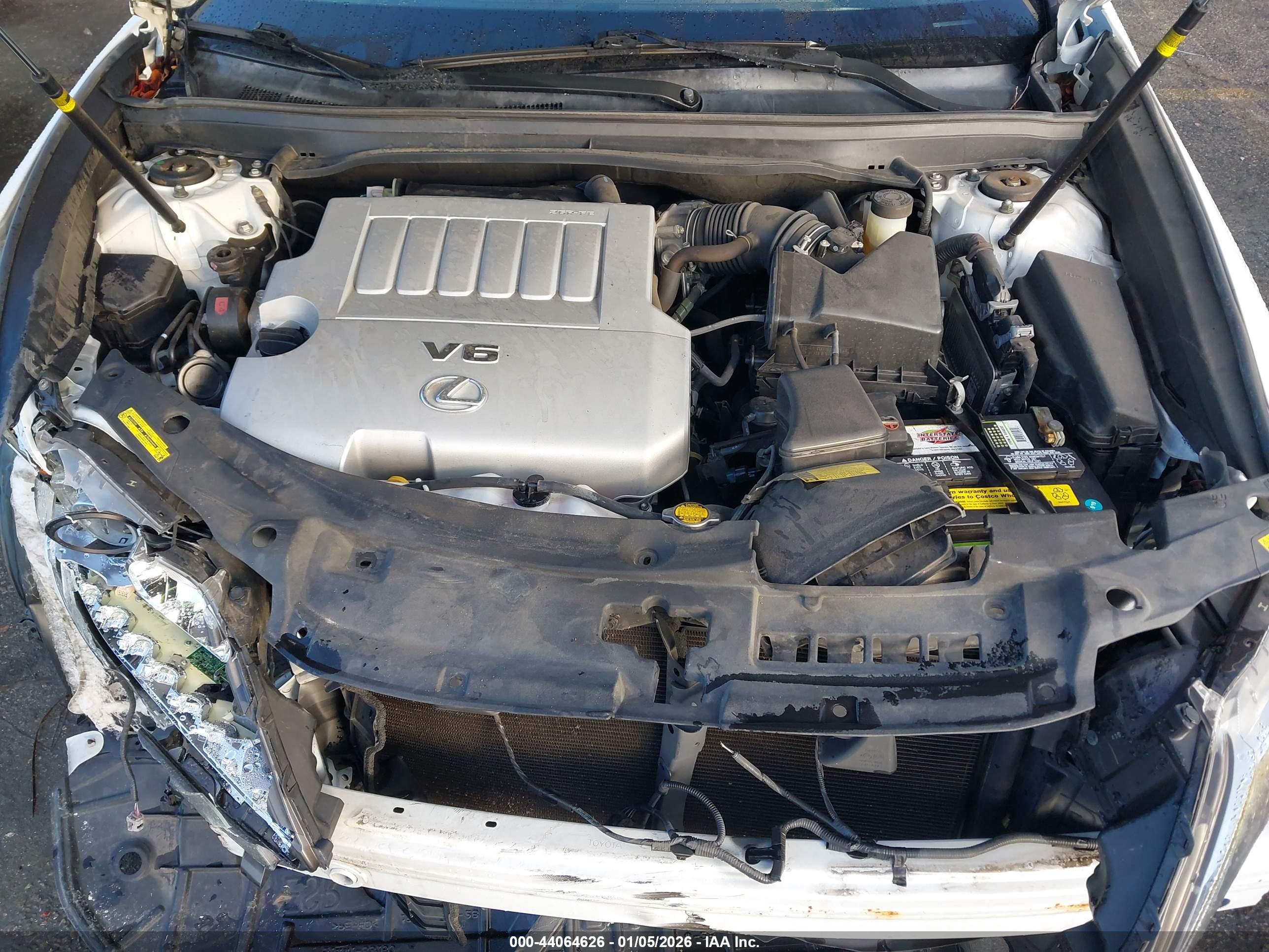LEXUS ES image 10