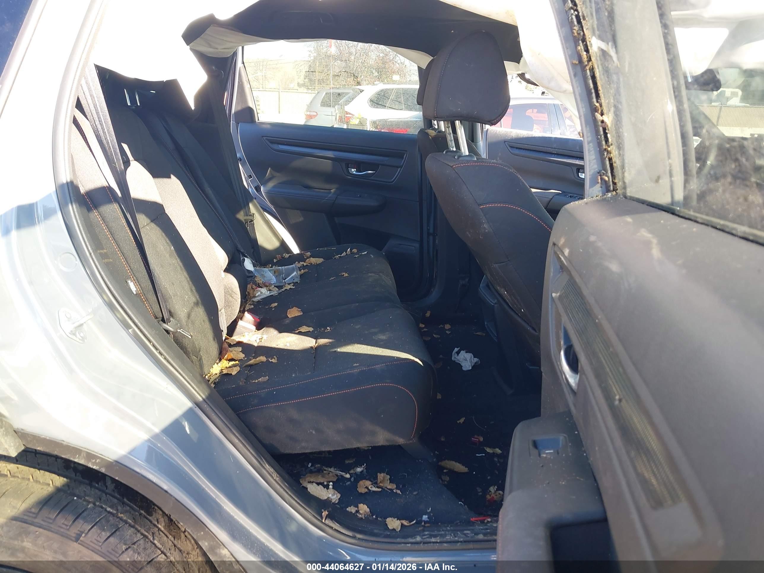 HONDA CR-V image 8