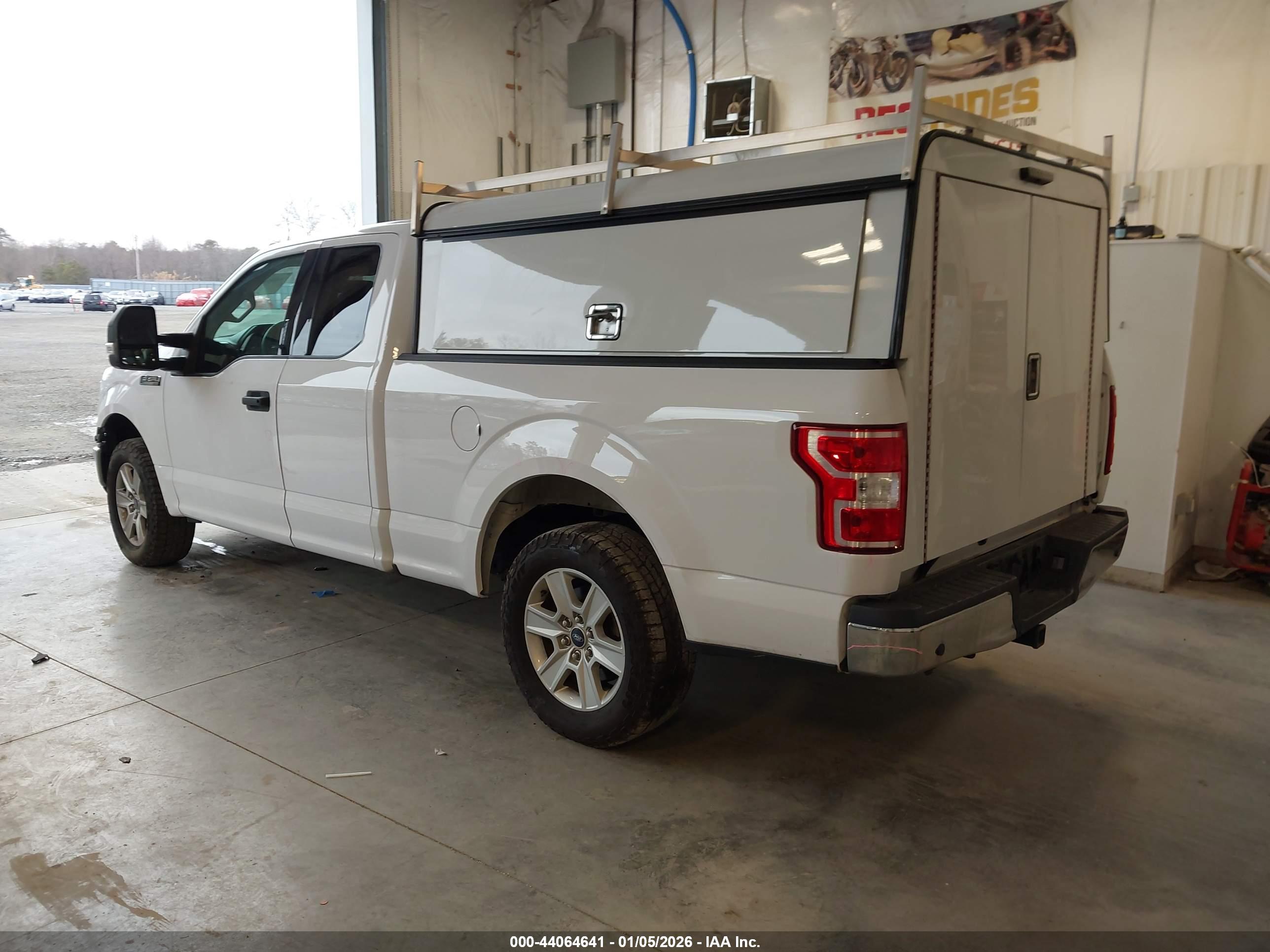 FORD F-150 image 3