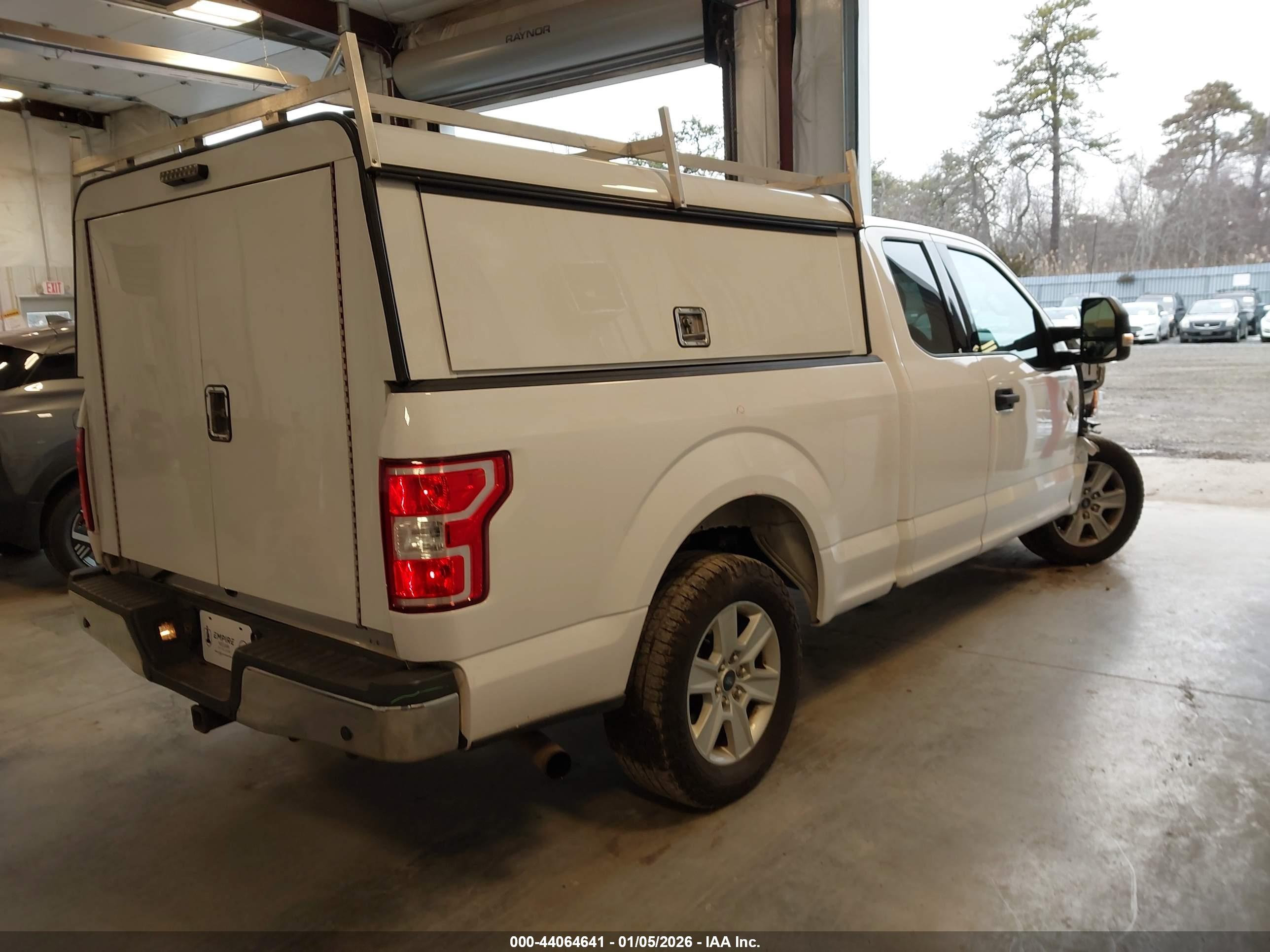 FORD F-150 image 4