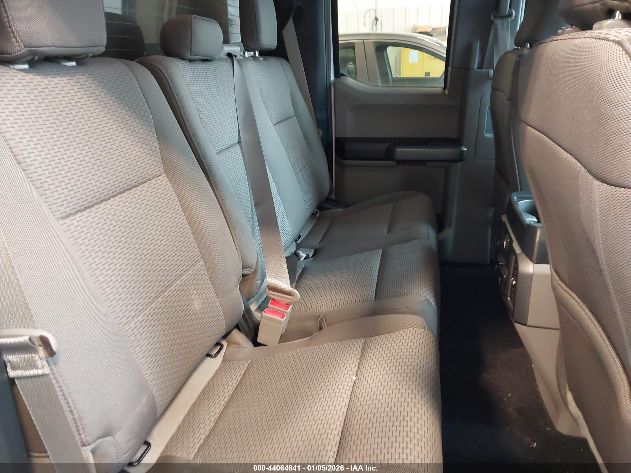 FORD F-150 image 8