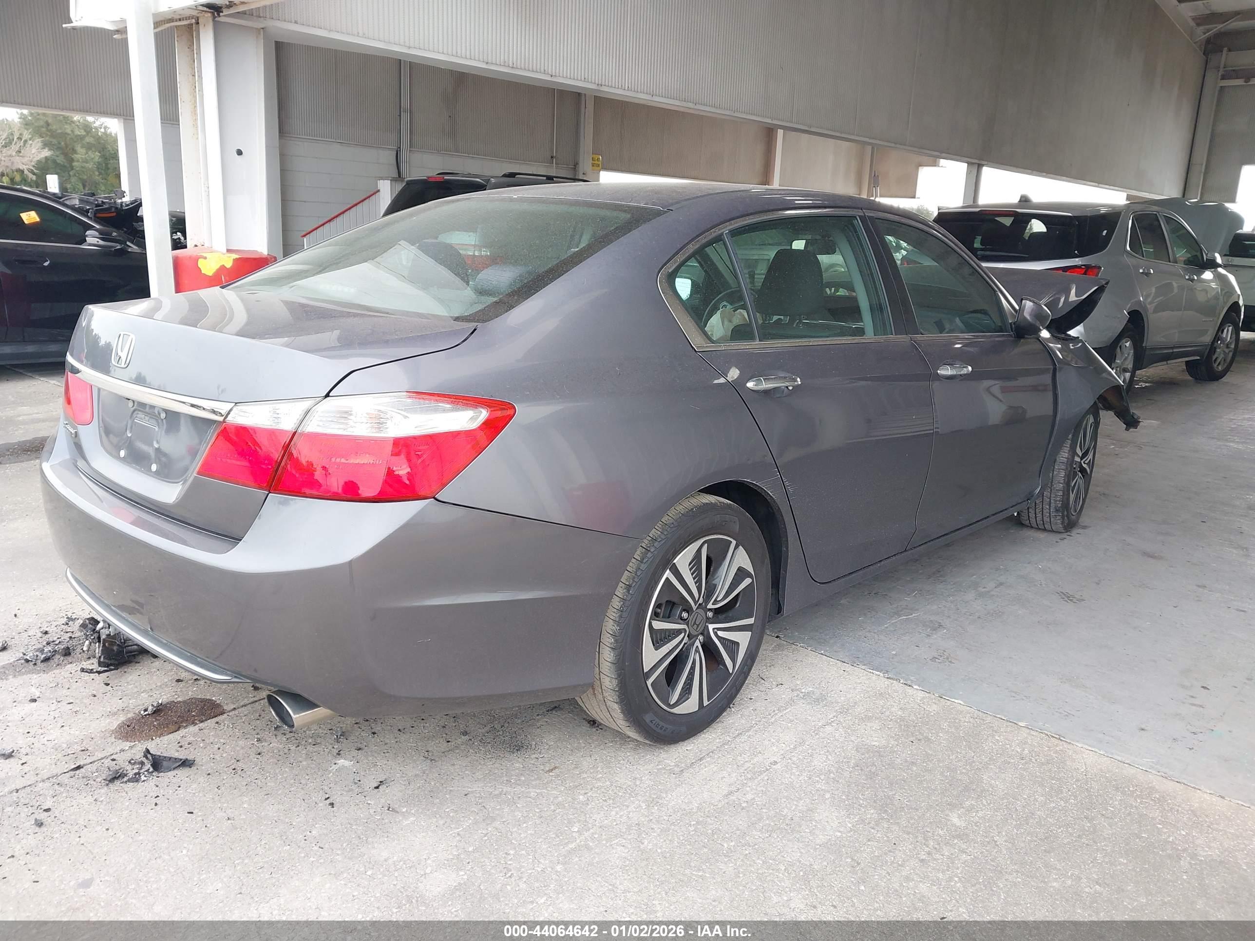 HONDA ACCORD image 4