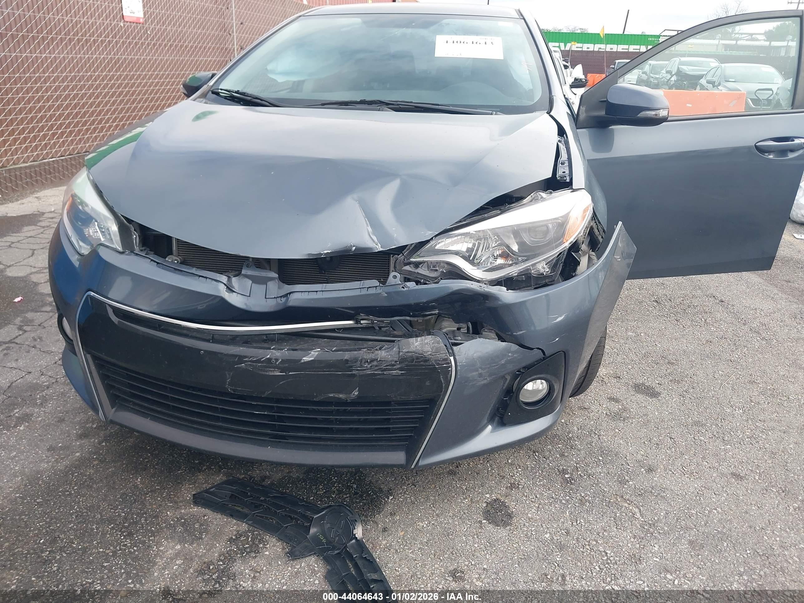 TOYOTA COROLLA image 6